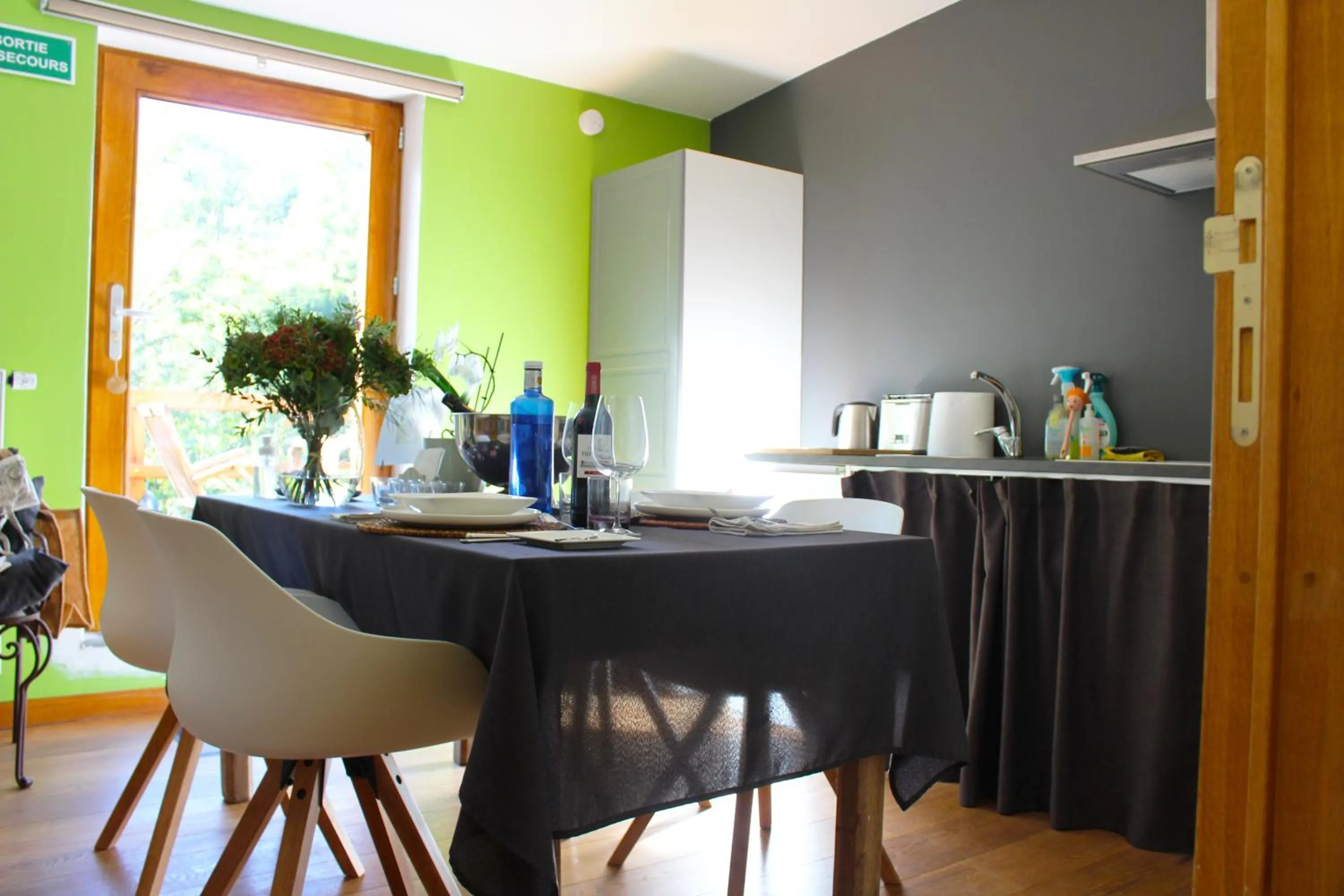 kitchen in Chez Madame Irma
