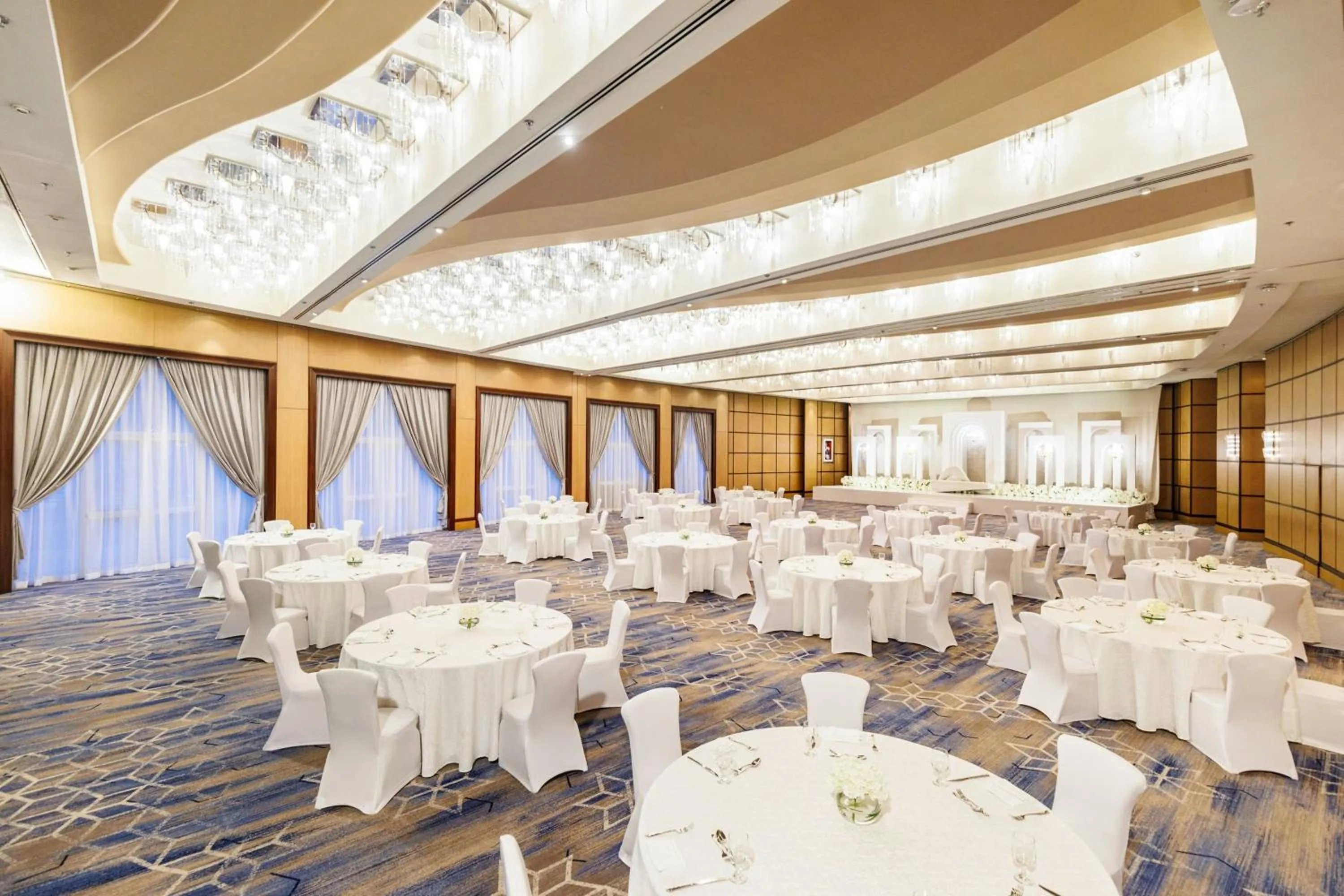 Meeting/conference room in Le Royal Meridien Abu Dhabi