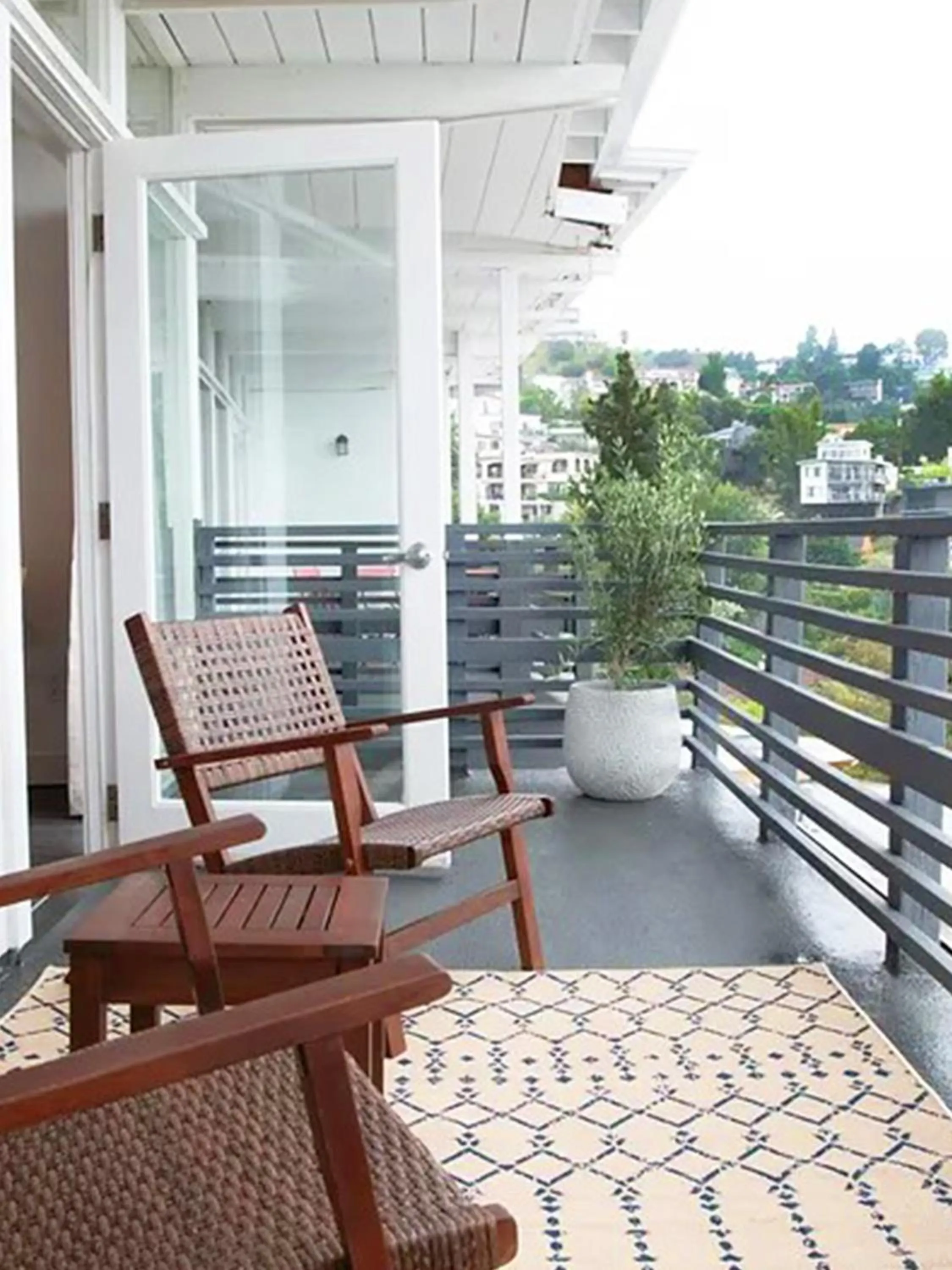 Balcony/Terrace in Hollywood Hills Hotel