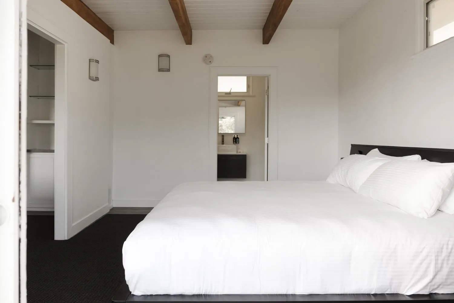 Bed in Hollywood Hills Hotel