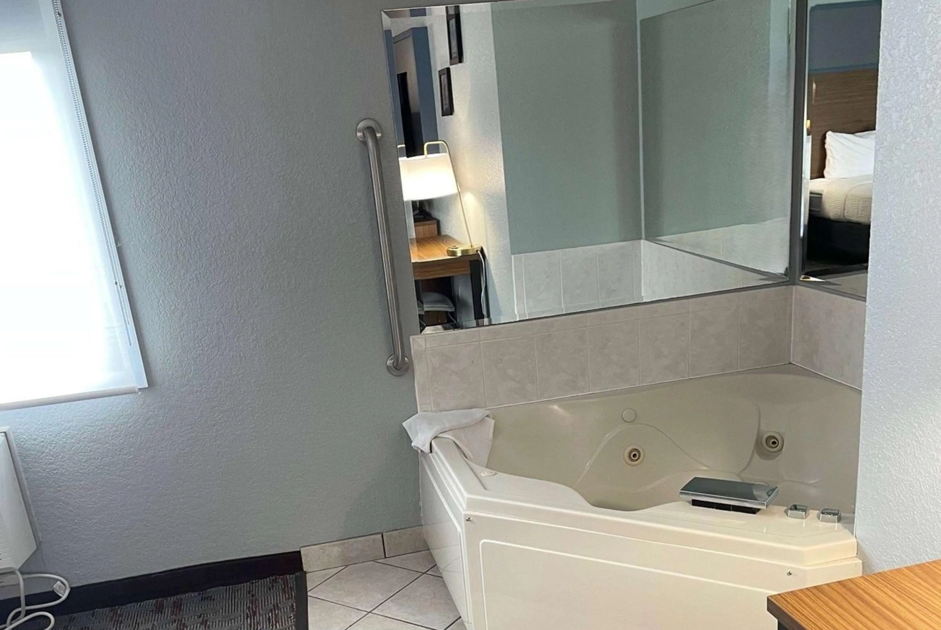 Photo of the whole room in AmericInn by Wyndham Ankeny/Des Moines