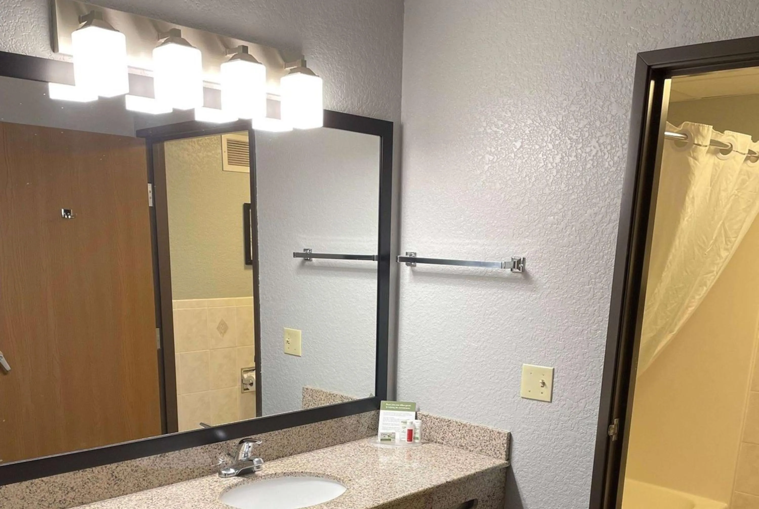 TV and multimedia in AmericInn by Wyndham Ankeny/Des Moines