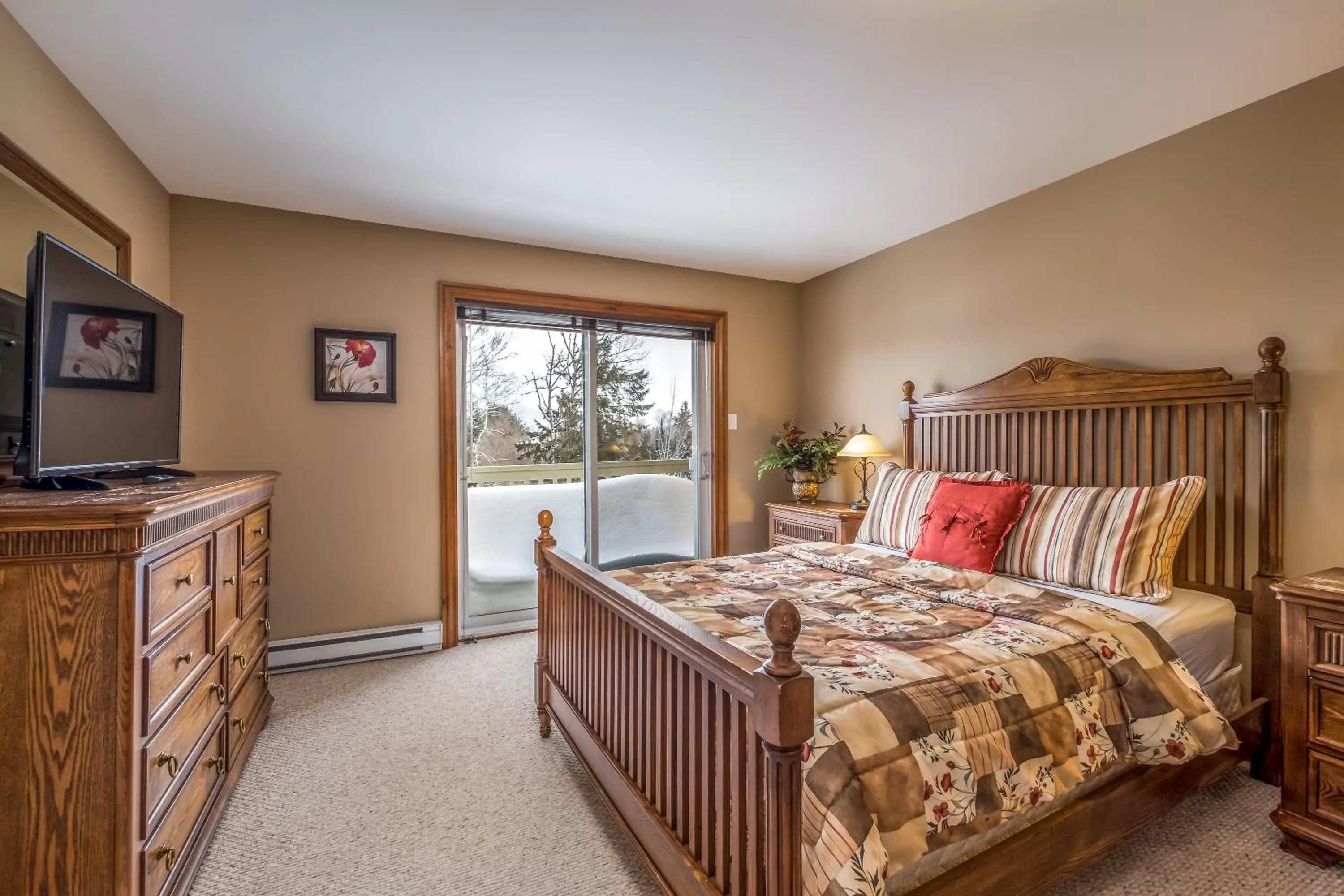 Bed in Aiglon by Rendez-Vous Mont-Tremblant