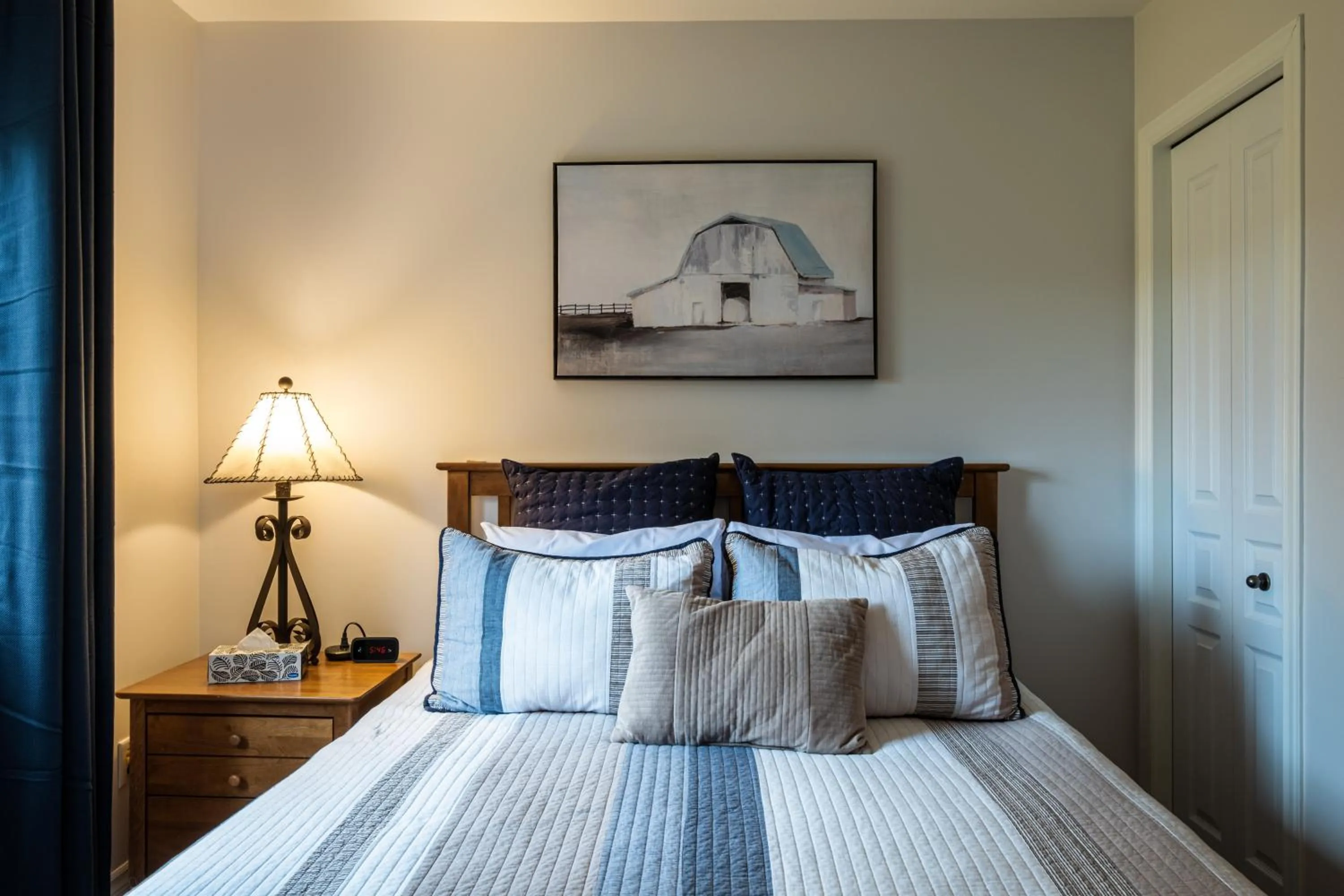 Bed in Aiglon by Rendez-Vous Mont-Tremblant