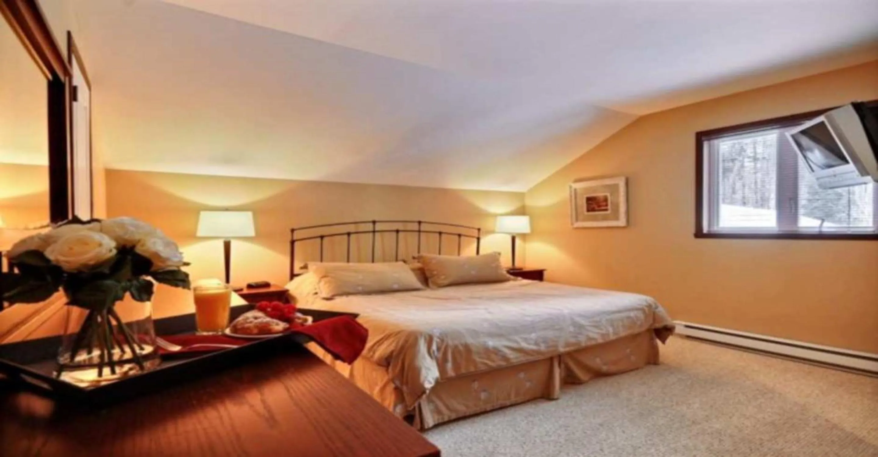 Bed in Aiglon by Rendez-Vous Mont-Tremblant