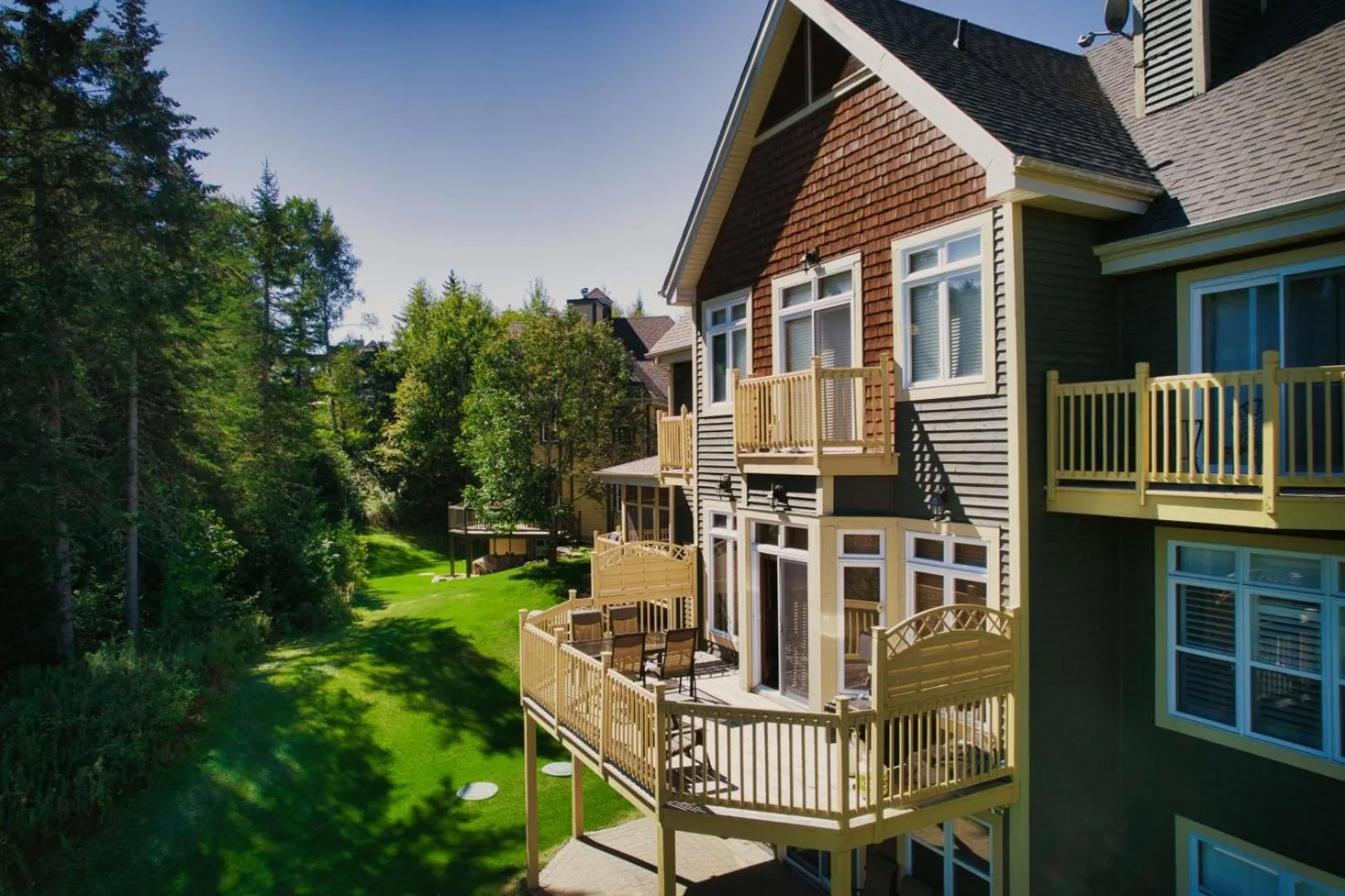 Aiglon by Rendez-Vous Mont-Tremblant