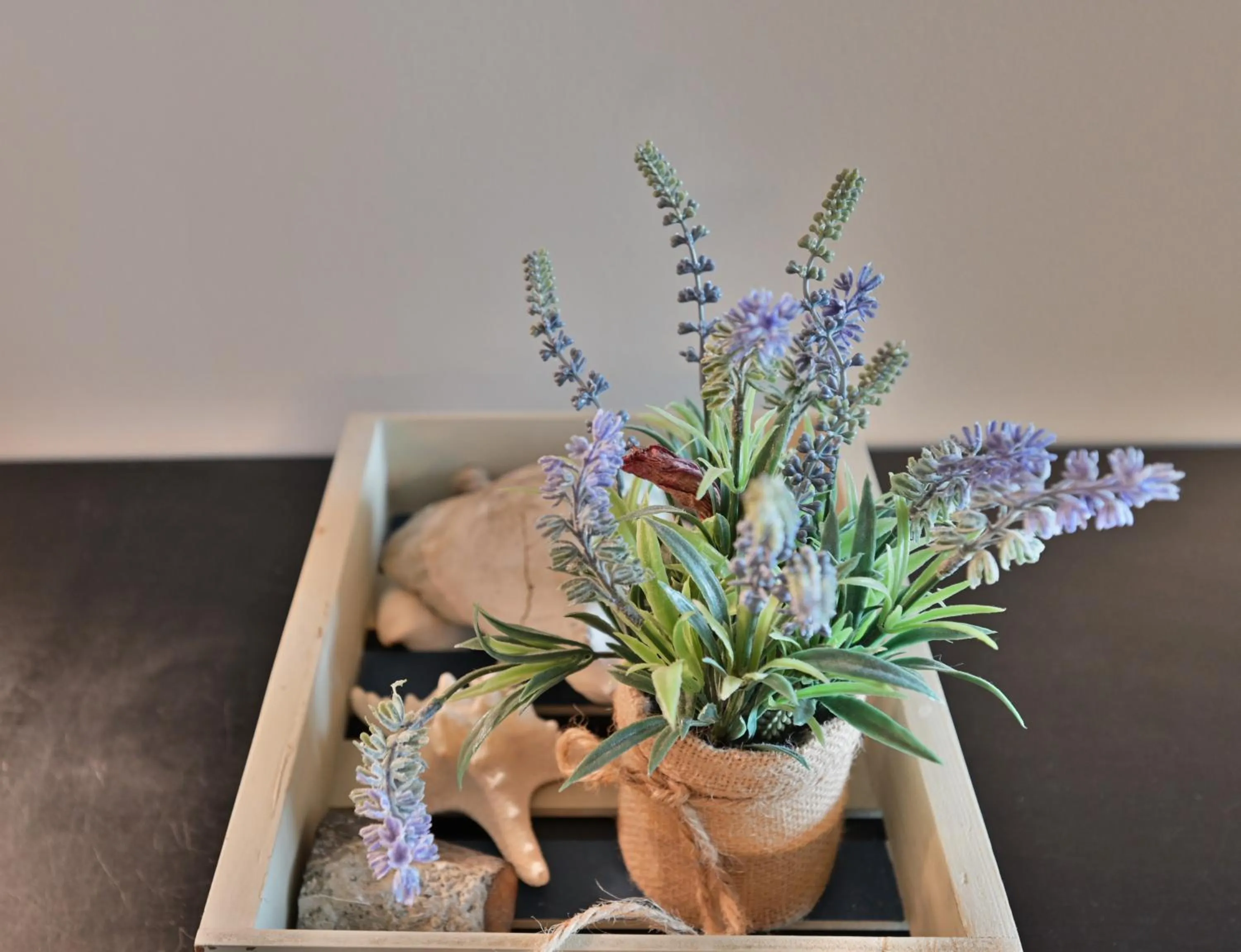 Decorative detail in Spectacular Ocean Front Real 1 Bedroom Condo, 2 Ba