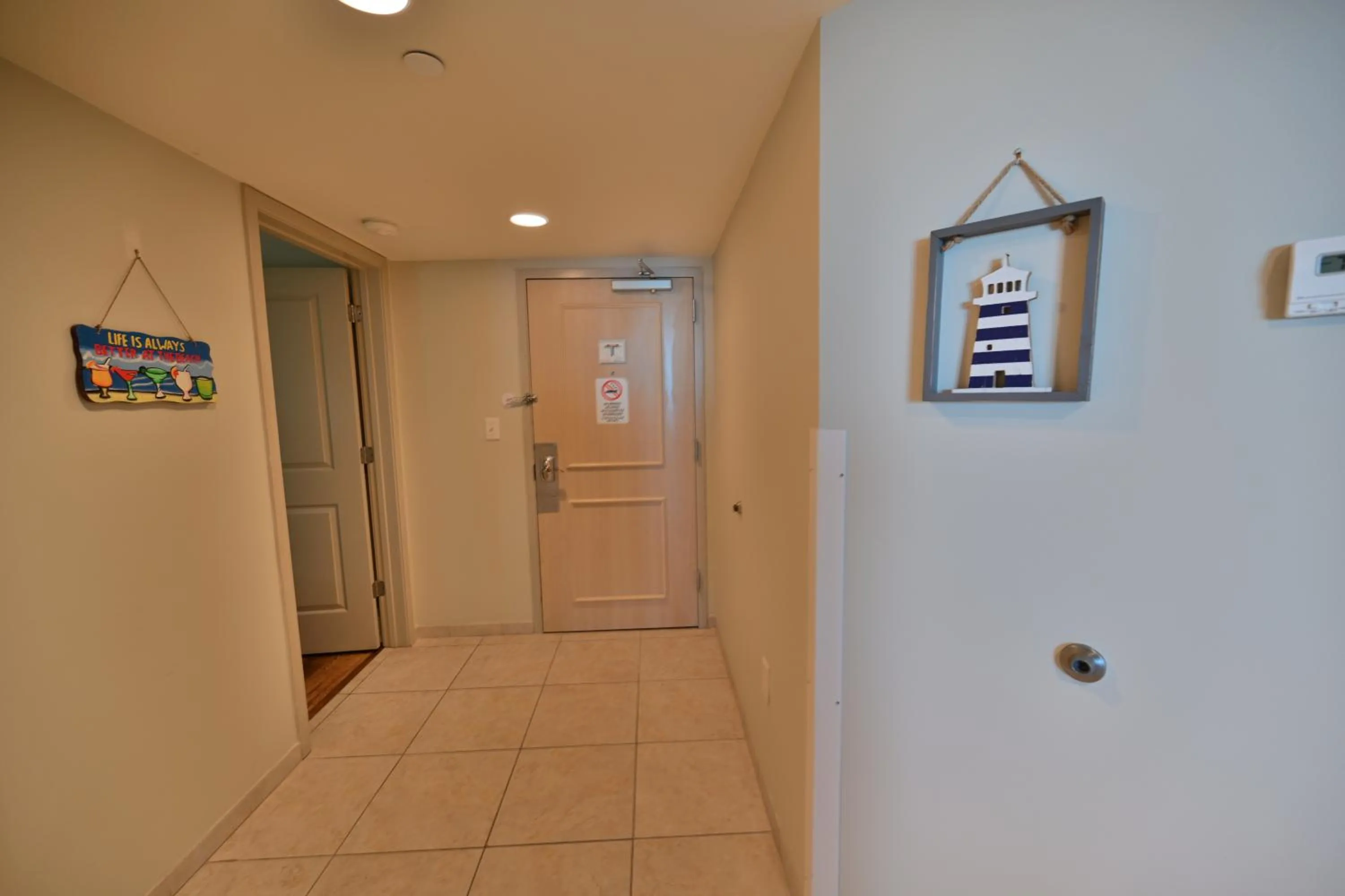 Spectacular Ocean Front Real 1 Bedroom Condo, 2 Ba