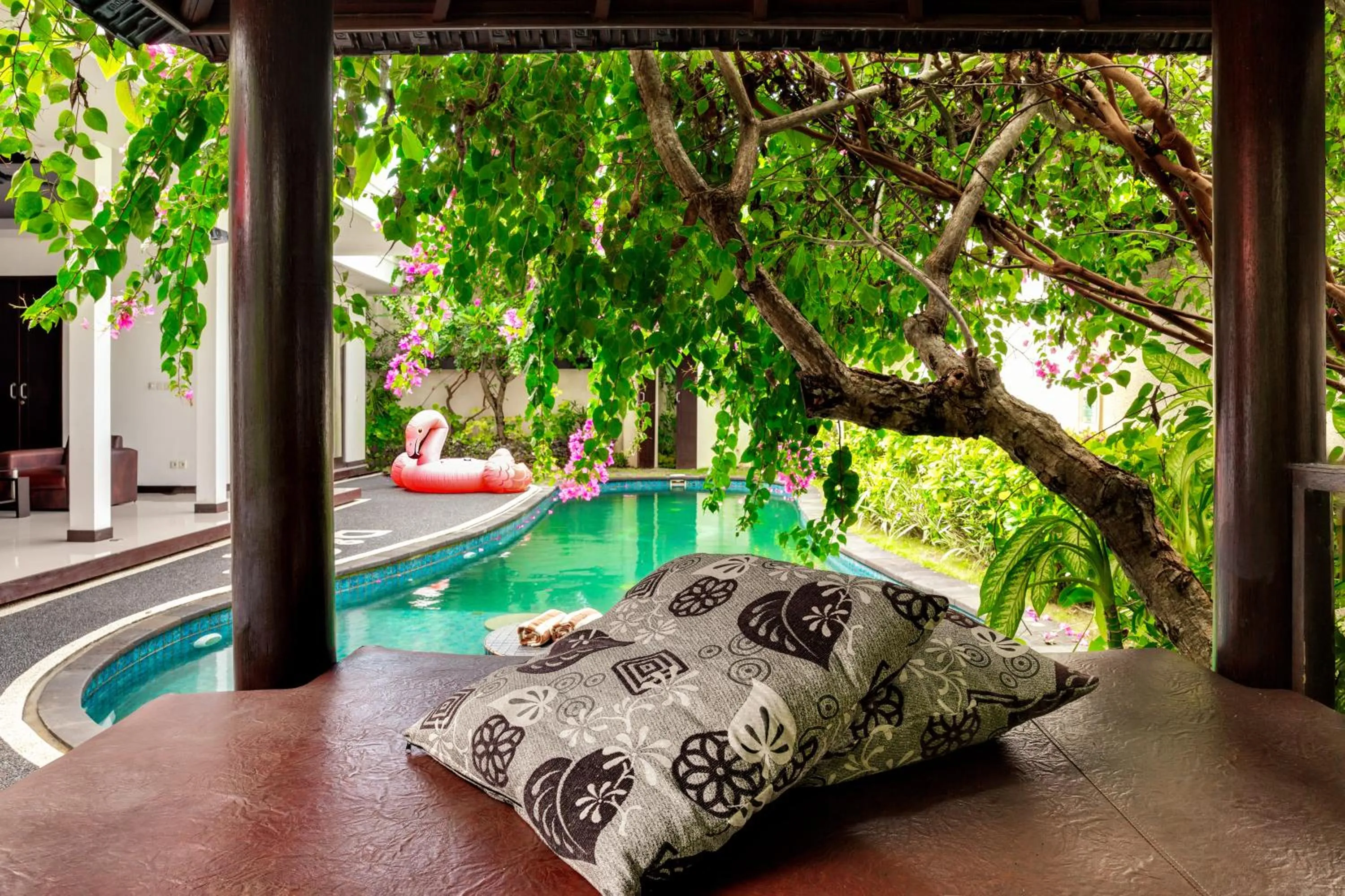 Pool view in D&G Villas Nusa Dua