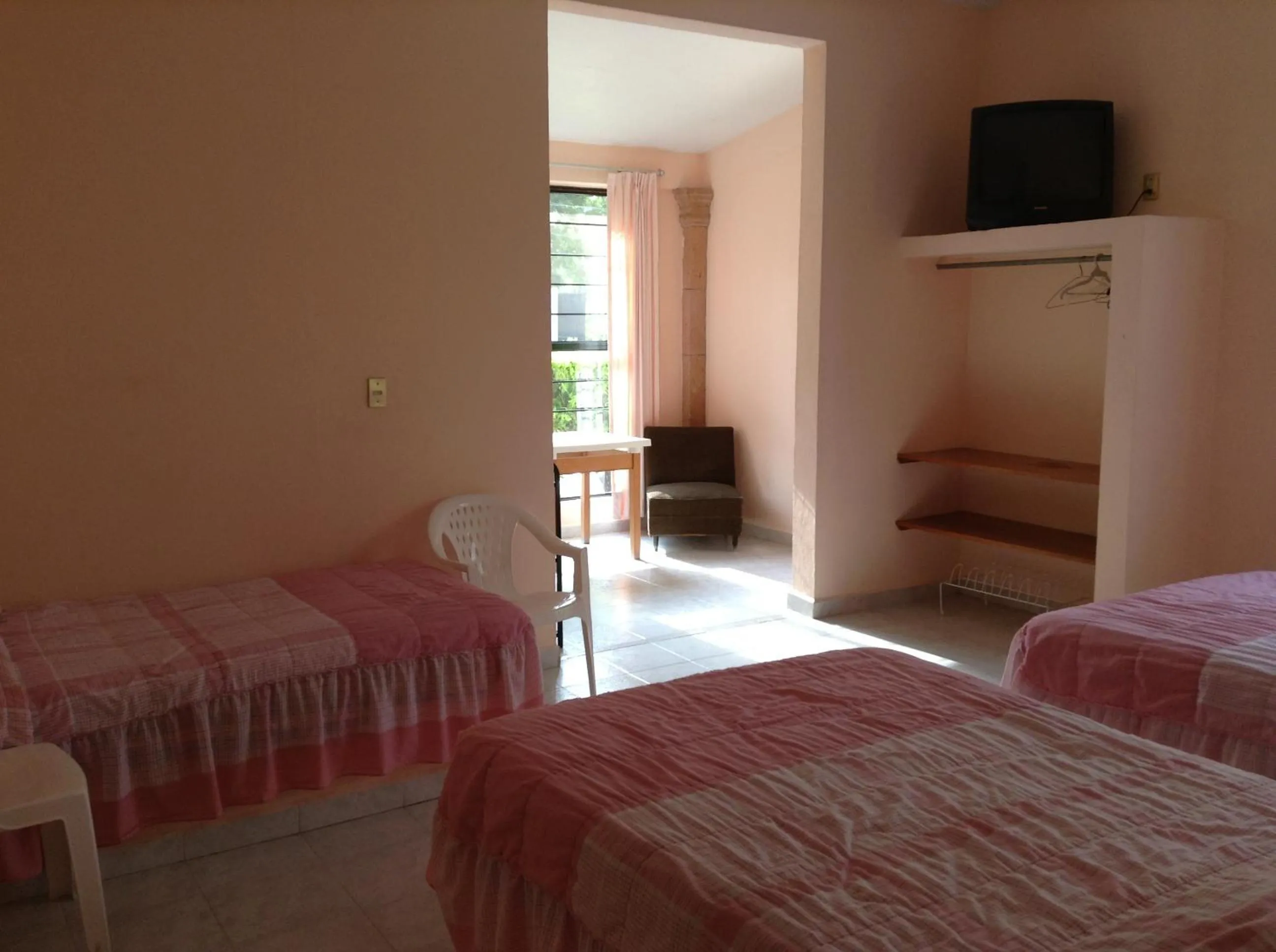 Photo of the whole room, Bed in Hotel Tecozautla