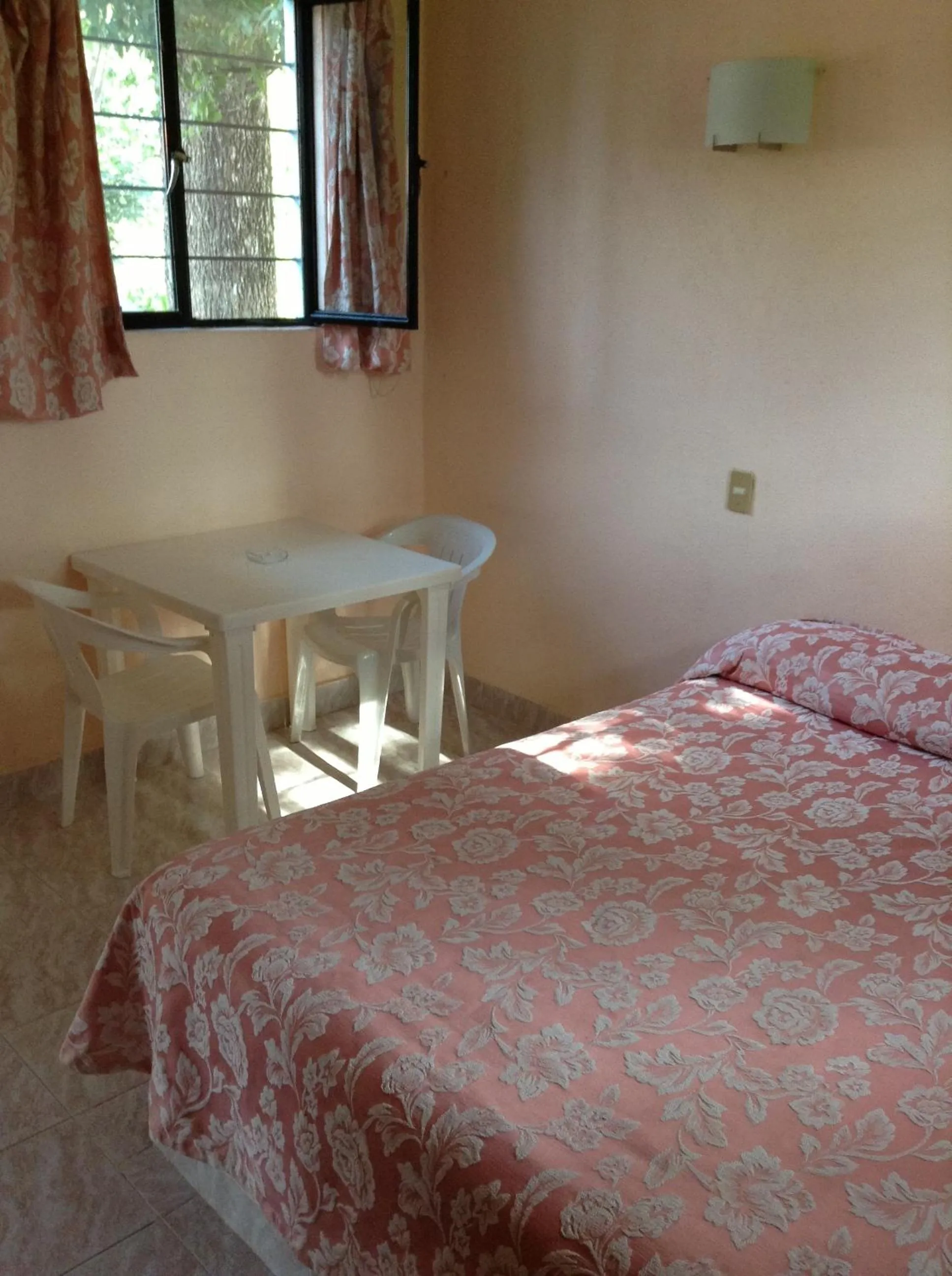 Photo of the whole room, Bed in Hotel Tecozautla
