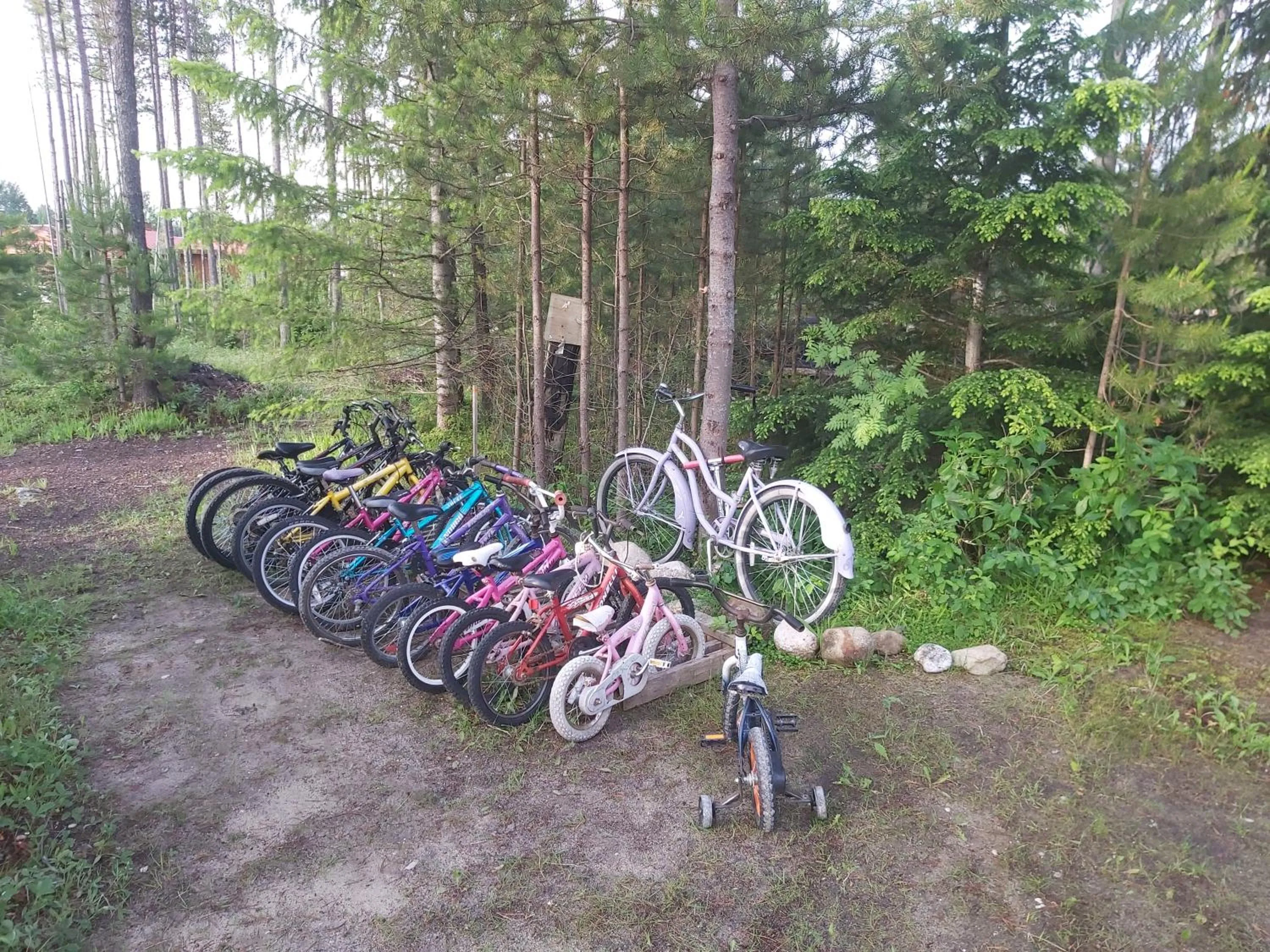 Blue River Campgrounds & Cabin-public washroom