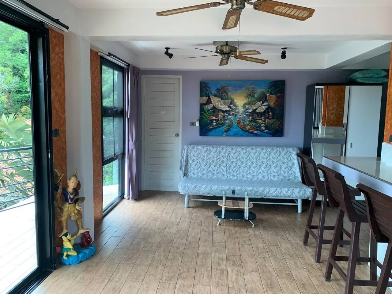 Living room in Penthouse Crystal Bay Apartments