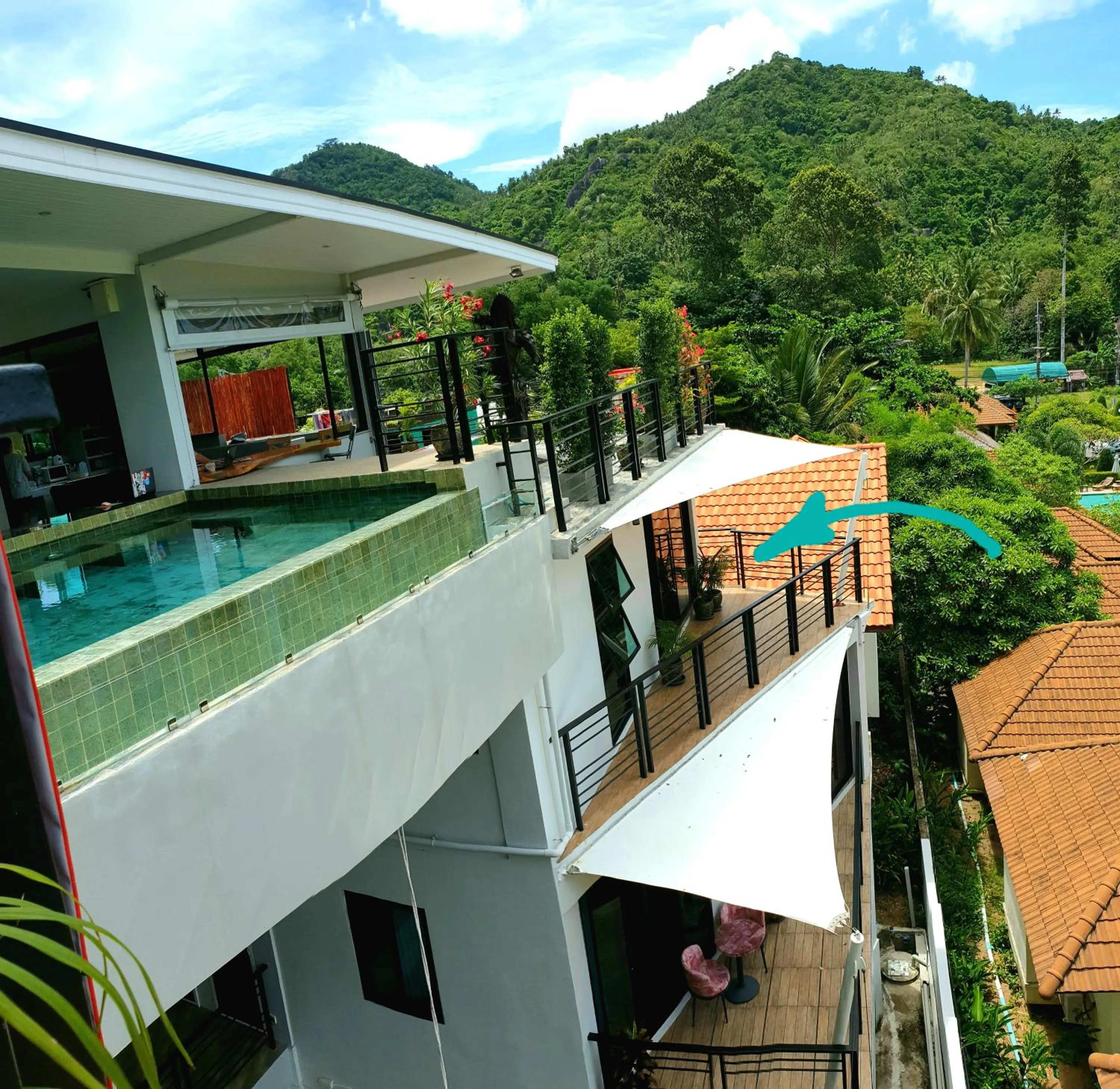 Balcony/Terrace in Penthouse Crystal Bay Apartments