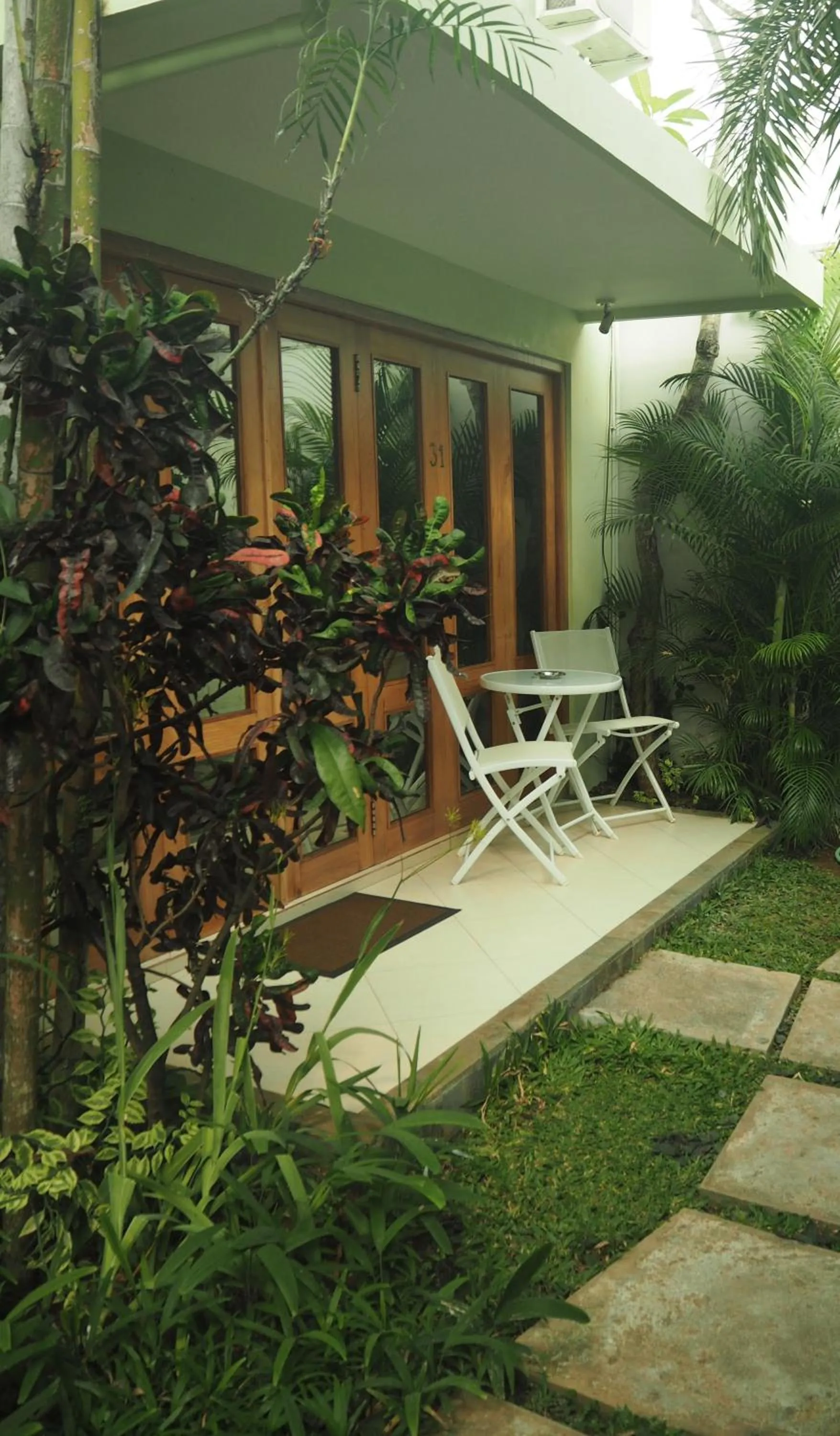 Garden in The Gecho Inn Town