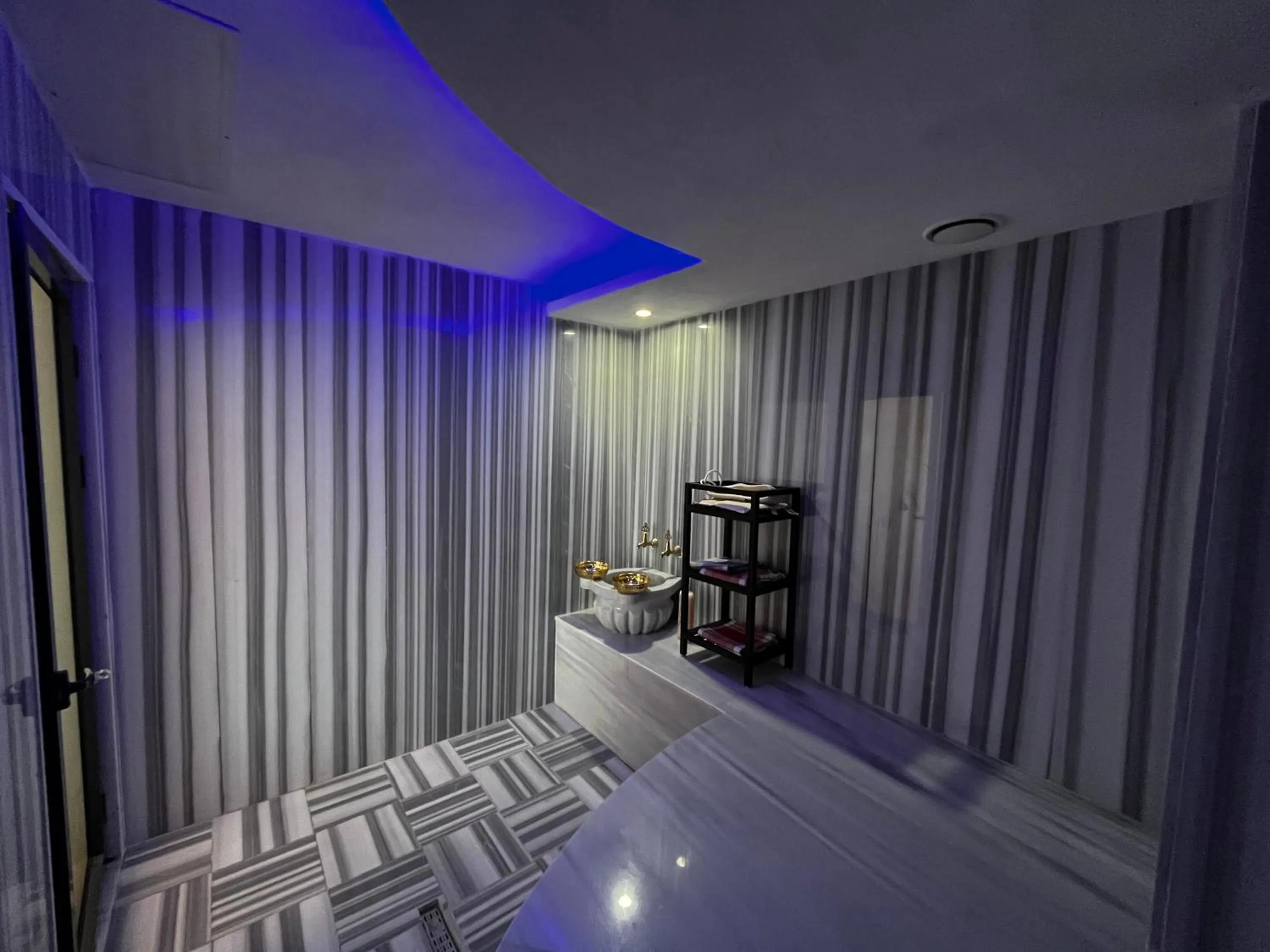 SABİHA GOKCEN İSTANBUL HOUSES Airport