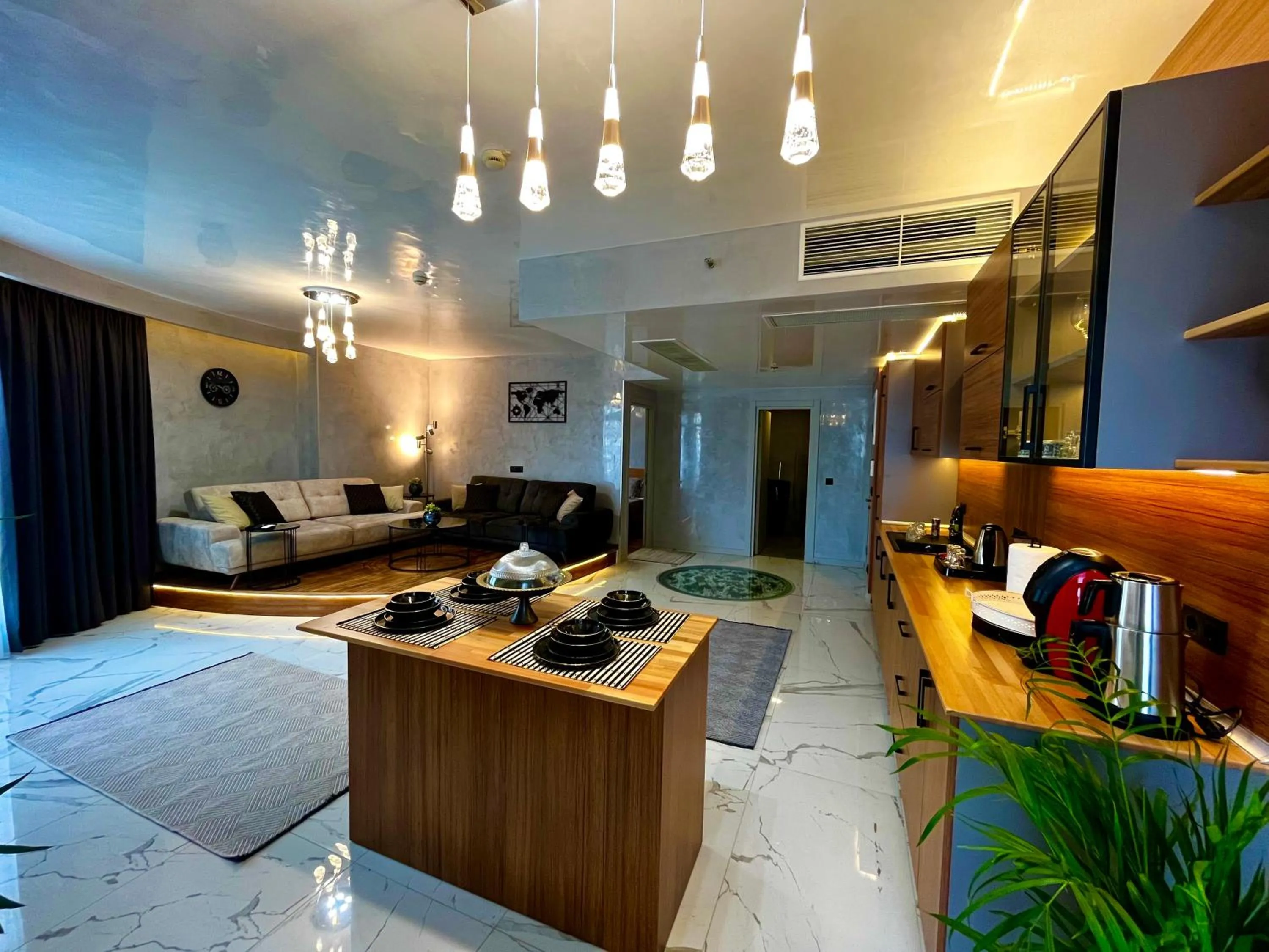 SABİHA GOKCEN İSTANBUL HOUSES Airport