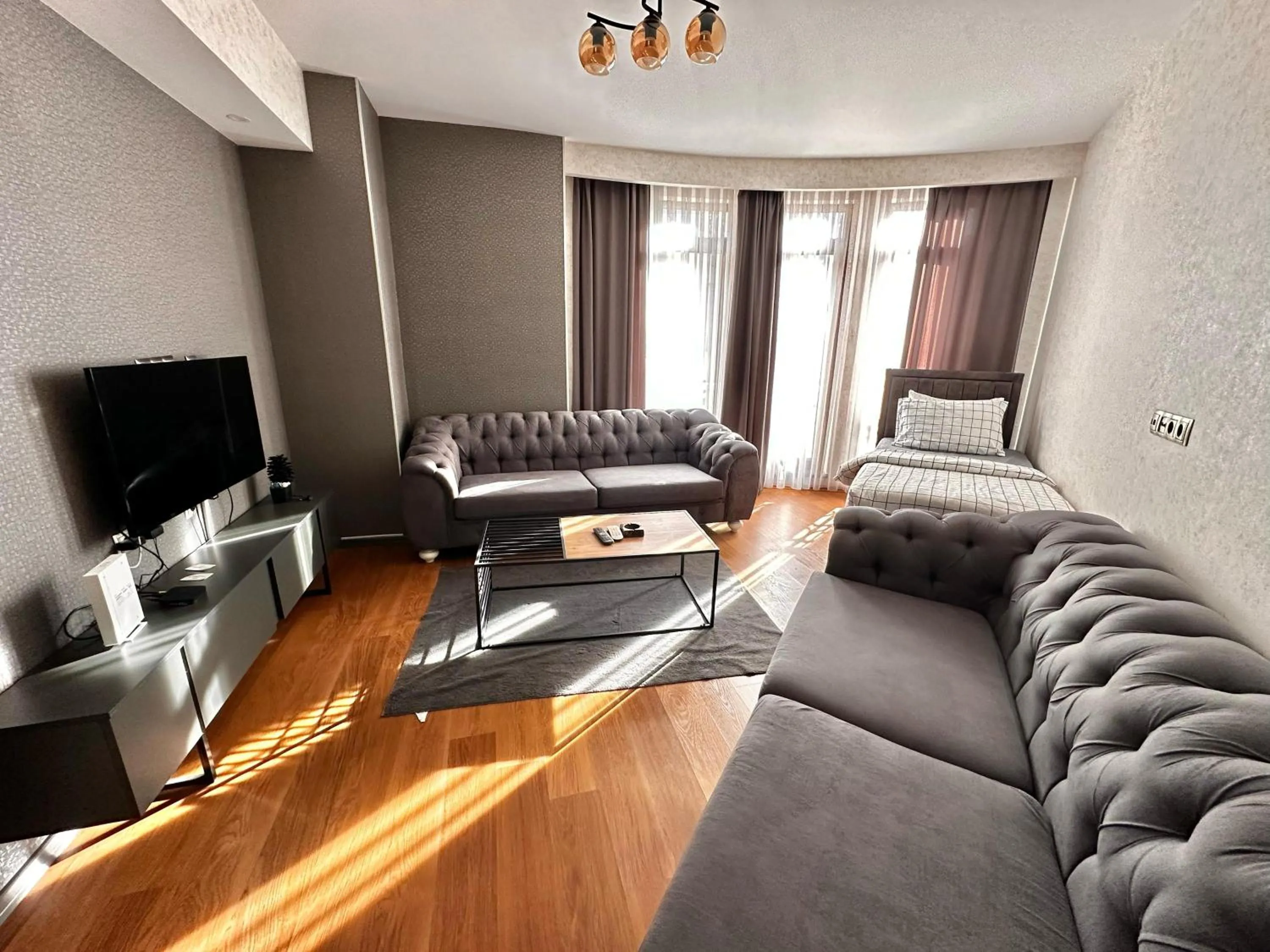 SABİHA GOKCEN İSTANBUL HOUSES Airport