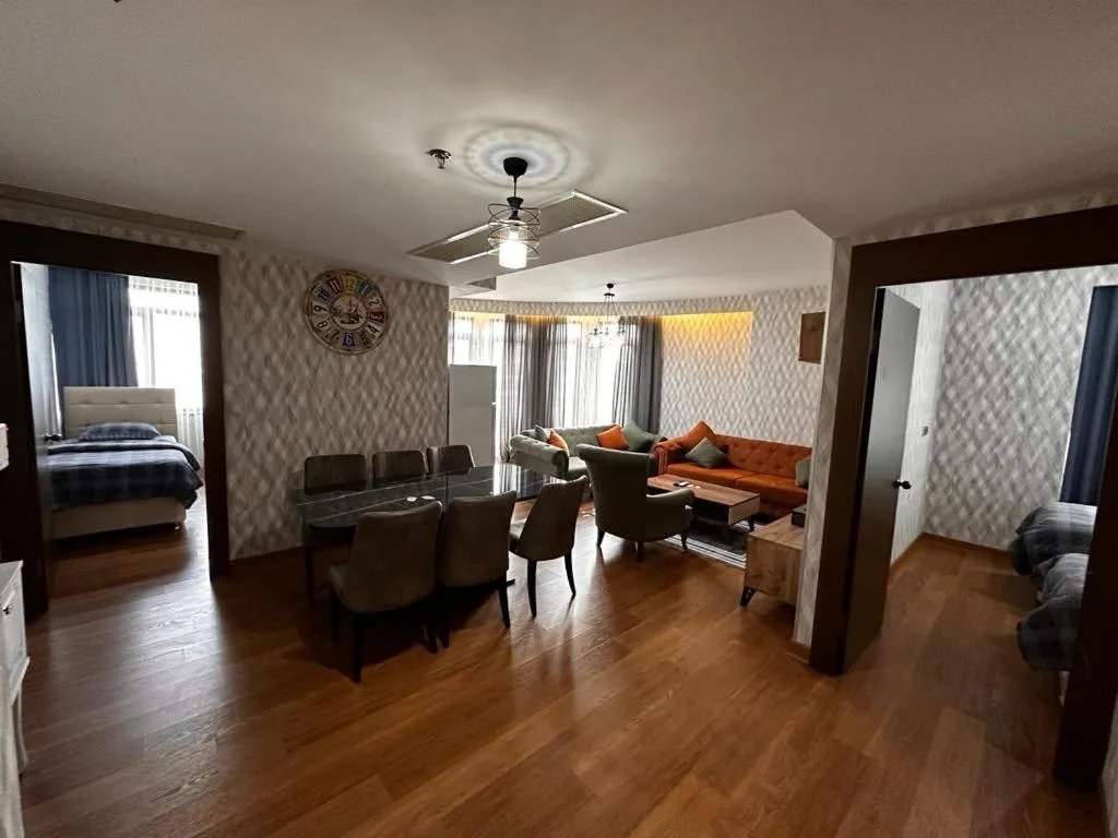 SABİHA GOKCEN İSTANBUL HOUSES Airport