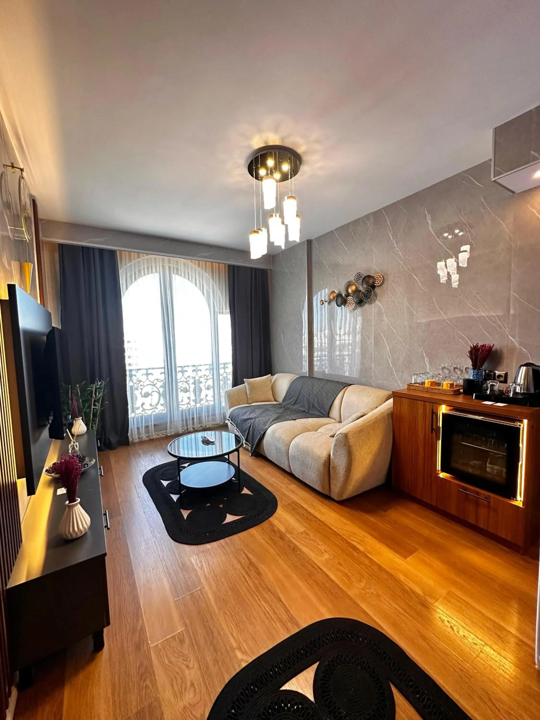 SABİHA GOKCEN İSTANBUL HOUSES Airport