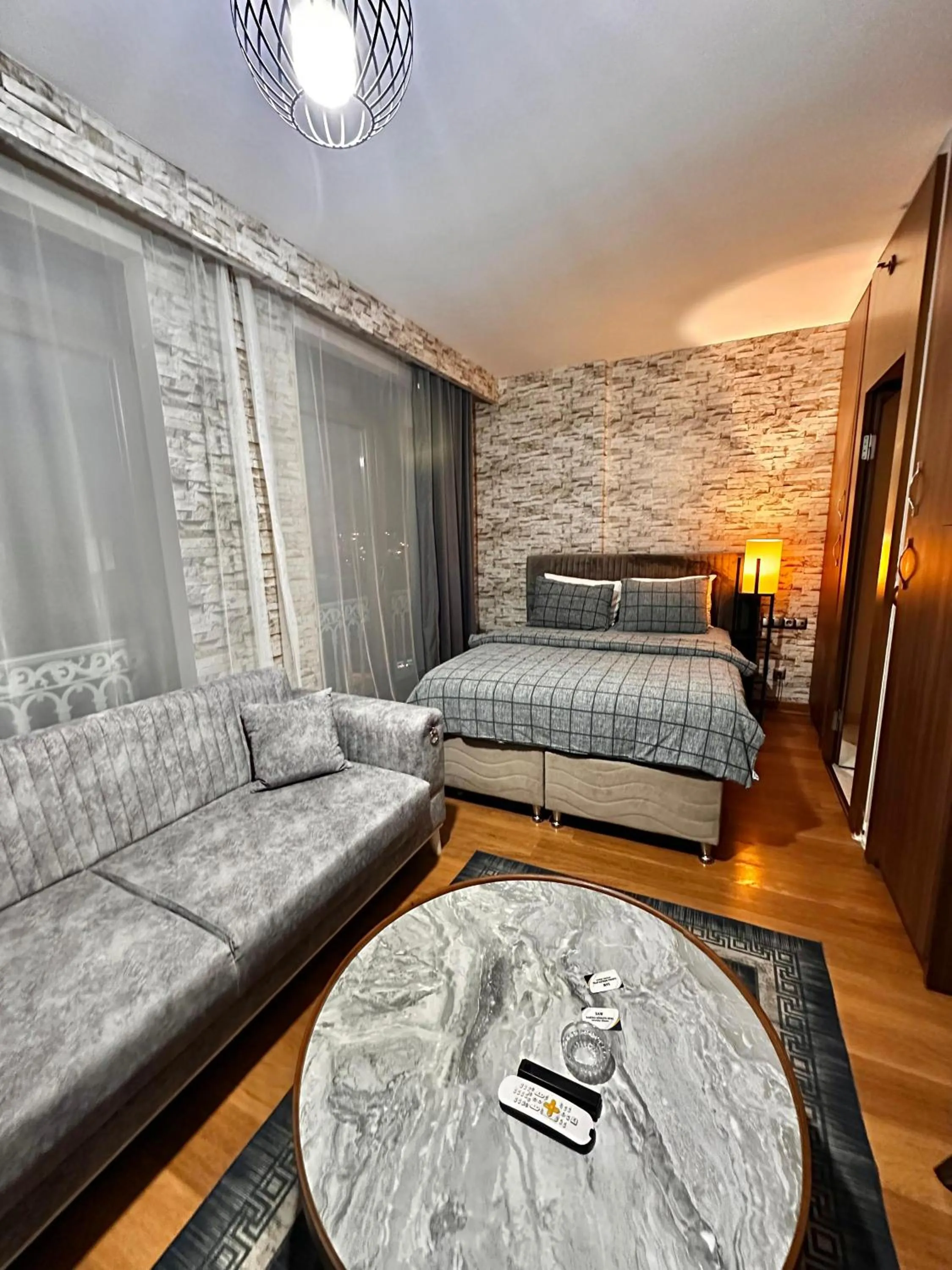 Bed in SABİHA GOKCEN İSTANBUL HOUSES Airport