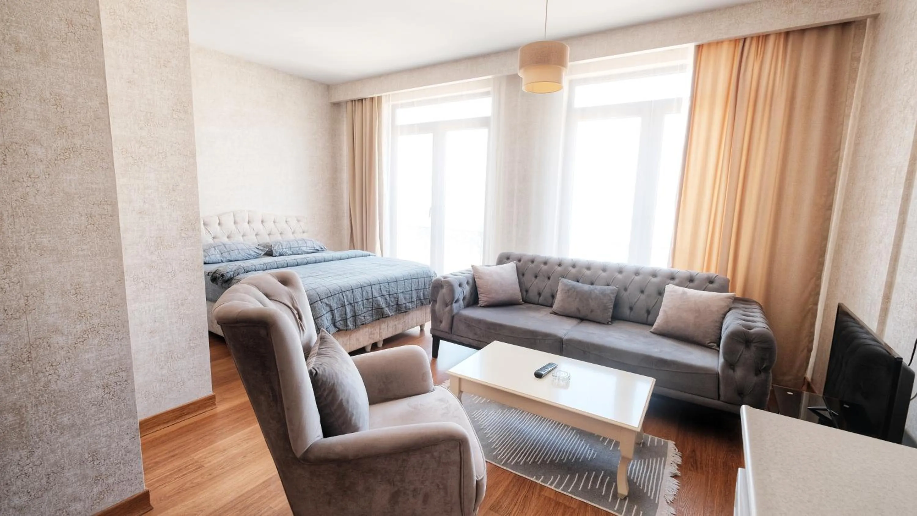 SABİHA GOKCEN İSTANBUL HOUSES Airport