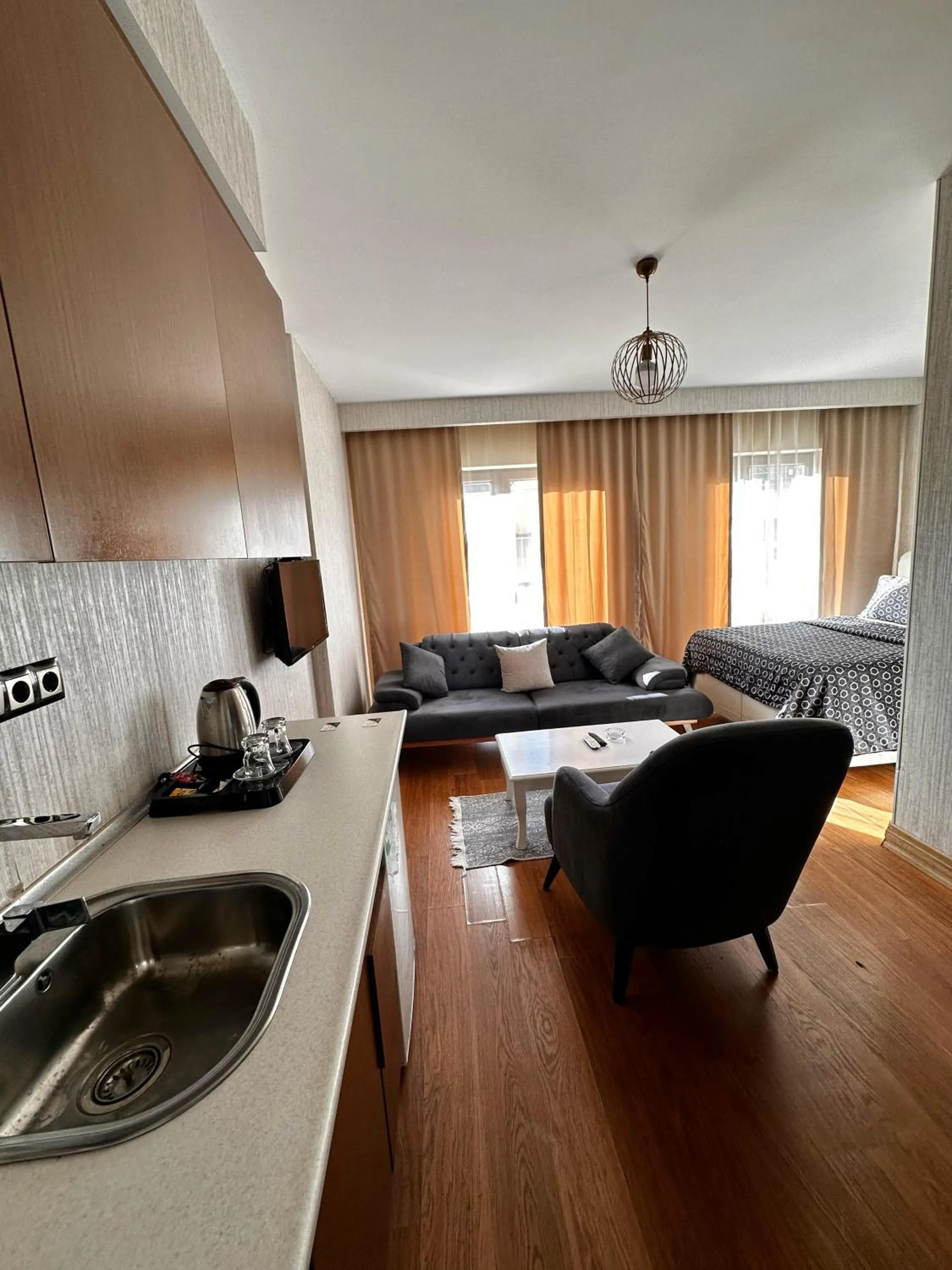 SABİHA GOKCEN İSTANBUL HOUSES Airport