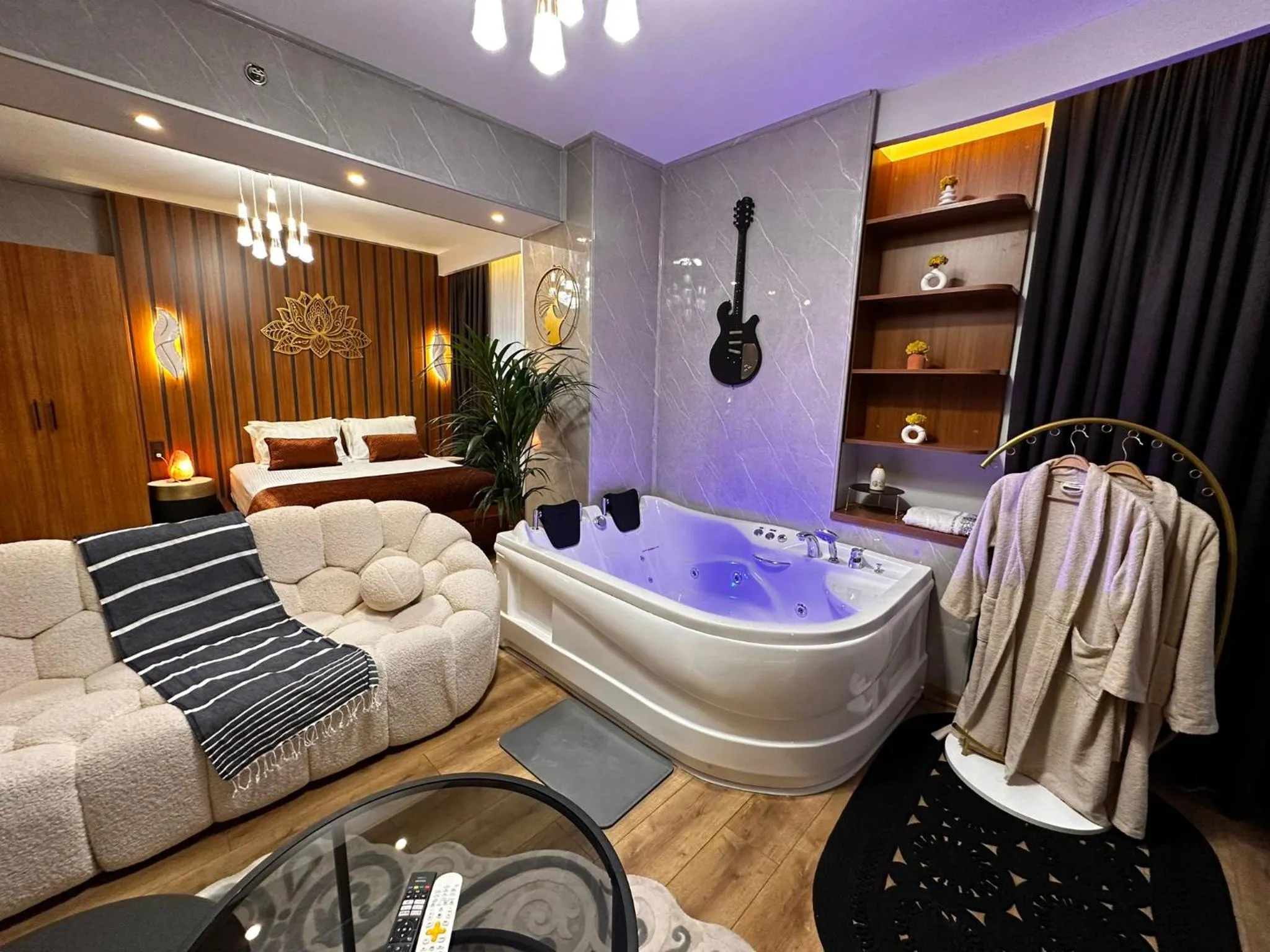 SABİHA GOKCEN İSTANBUL HOUSES Airport