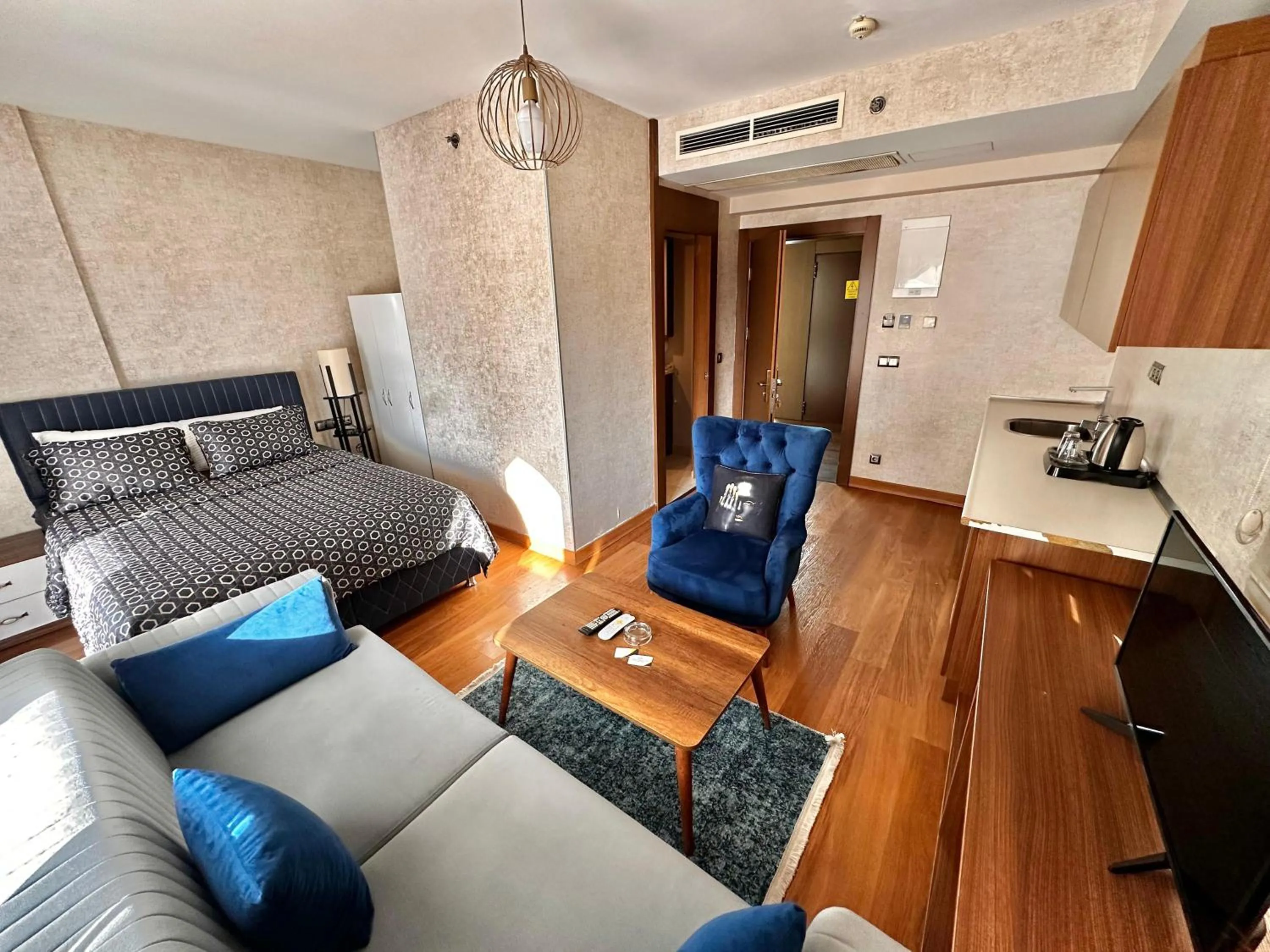 SABİHA GOKCEN İSTANBUL HOUSES Airport