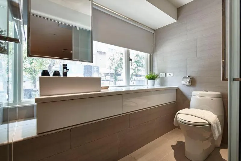 Bathroom in Via Loft Hotel