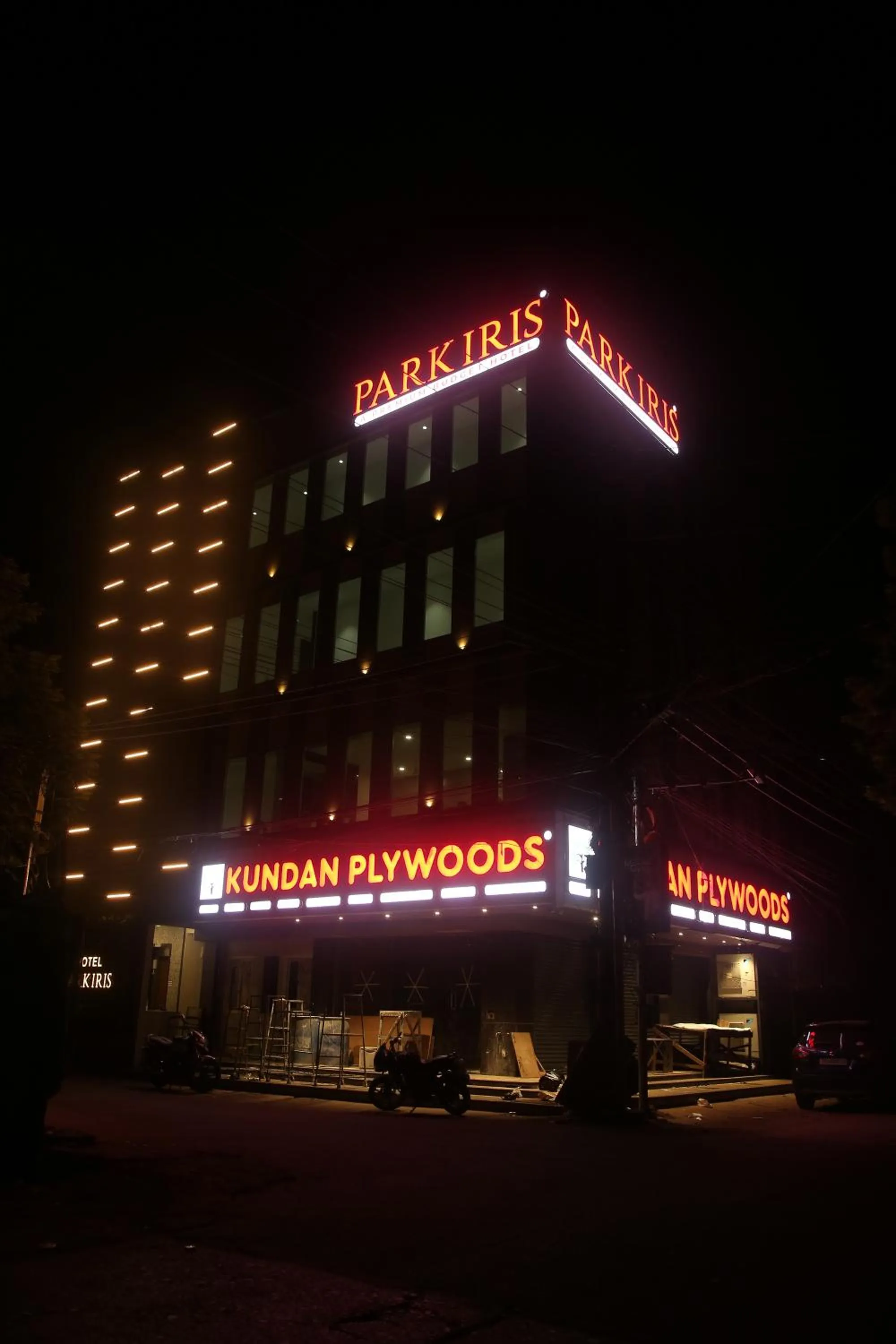 Property building in PARK IRIS HOTELS, MG Road