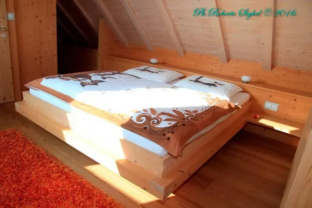 One-Bedroom Apartment with Balcony in Villa Anina One-Bedroom Apartment with Balcony in Villa Anina