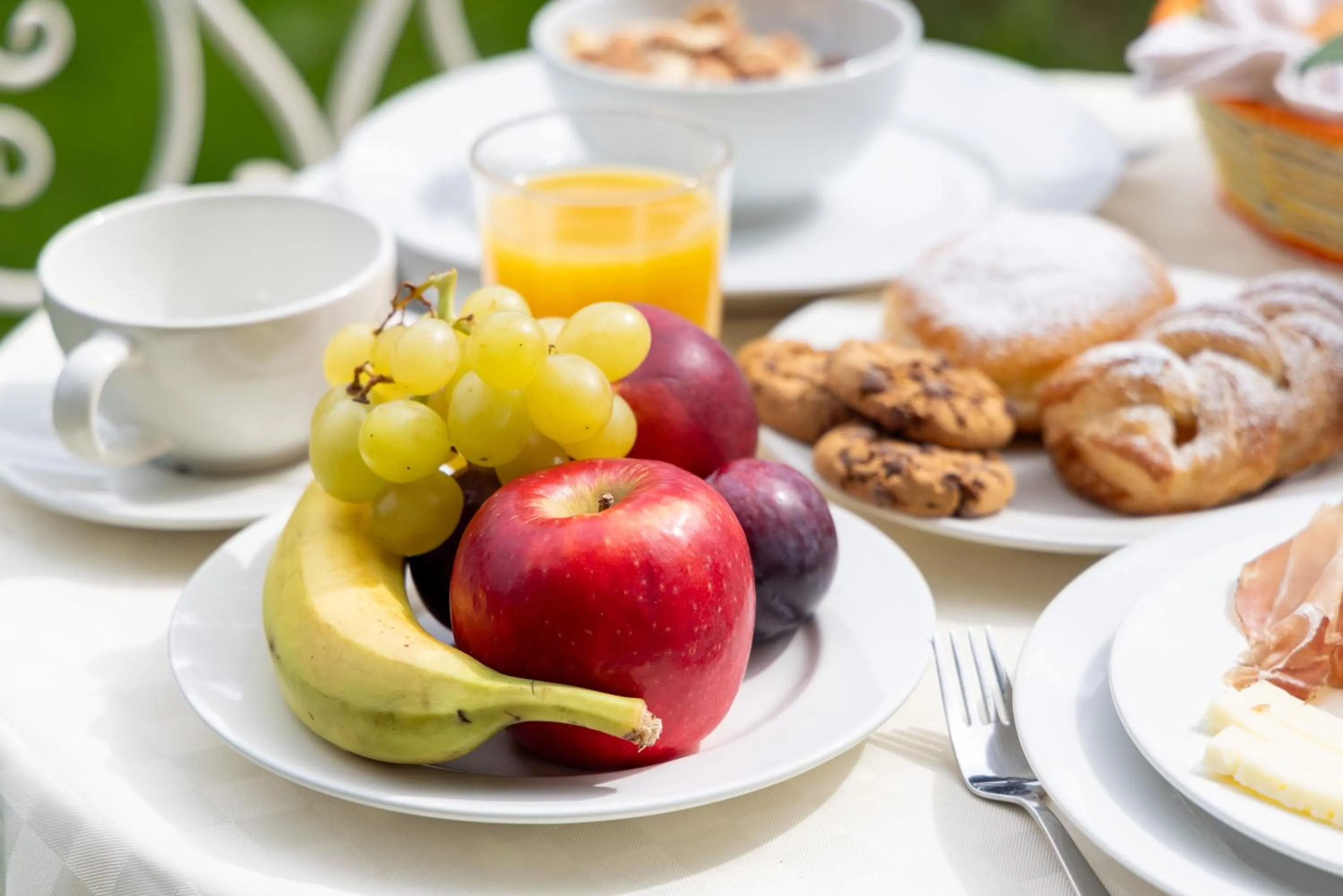 Food and drinks in B&B Antico Borgo Marcemigo