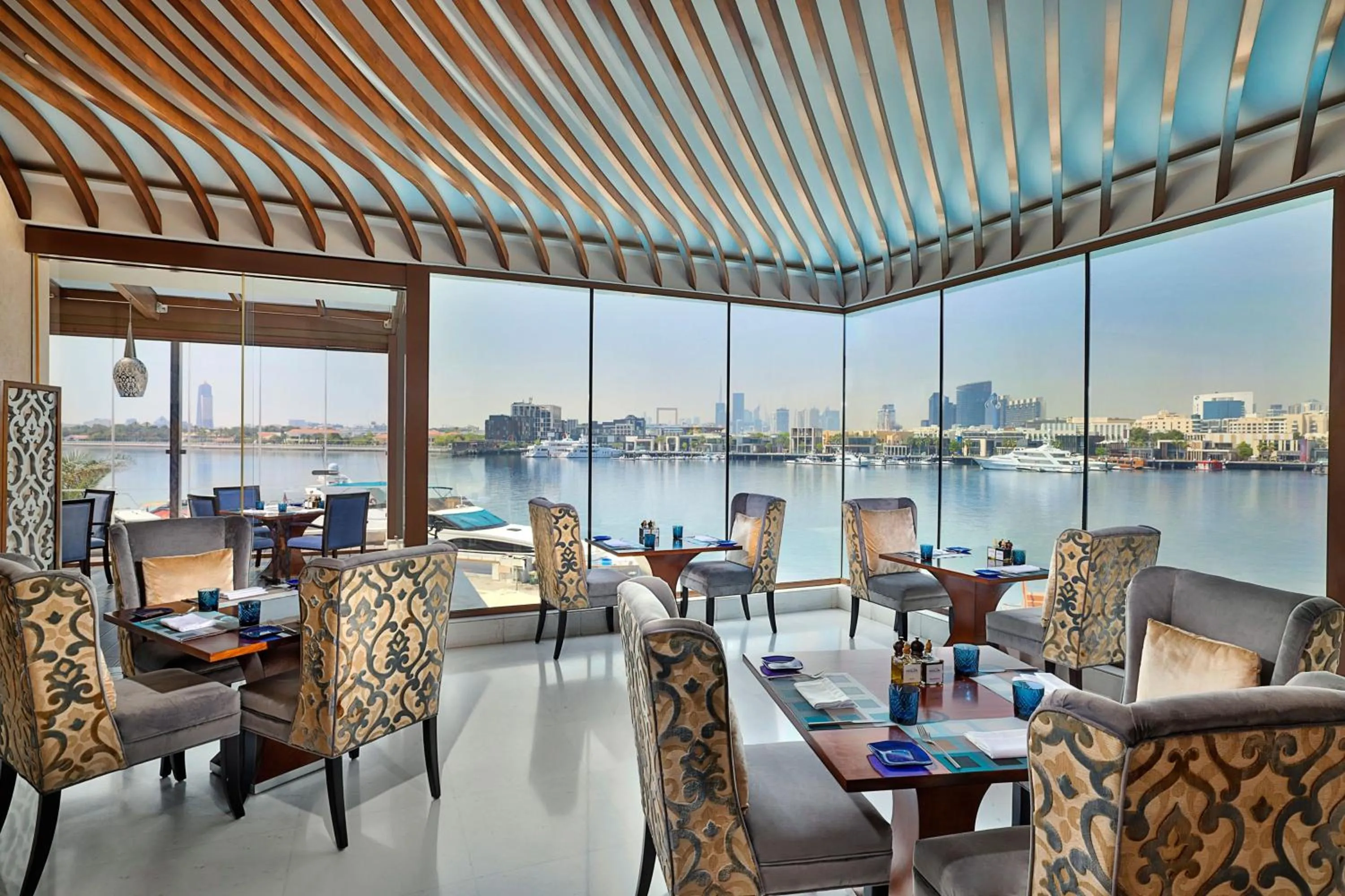 Restaurant/places to eat in Sheraton Dubai Creek Hotel & Towers