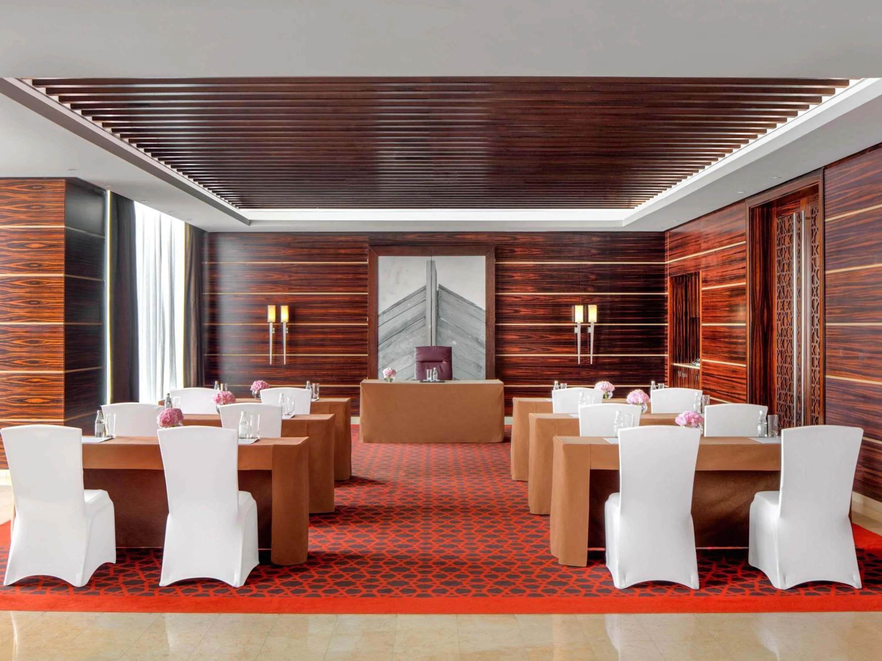 Business facilities in Raffles Dubai