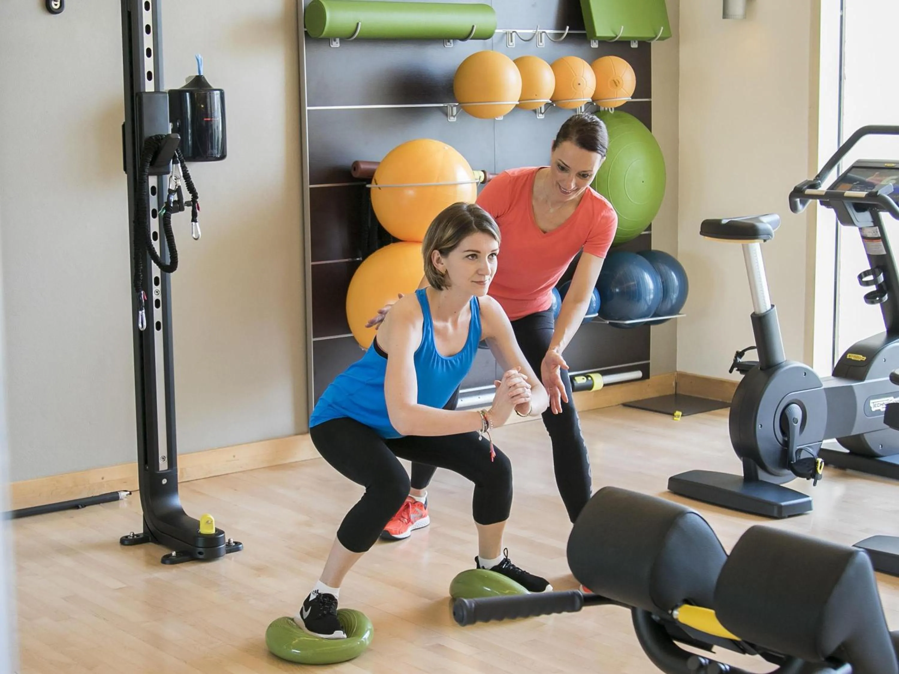 Fitness centre/facilities in Raffles Dubai