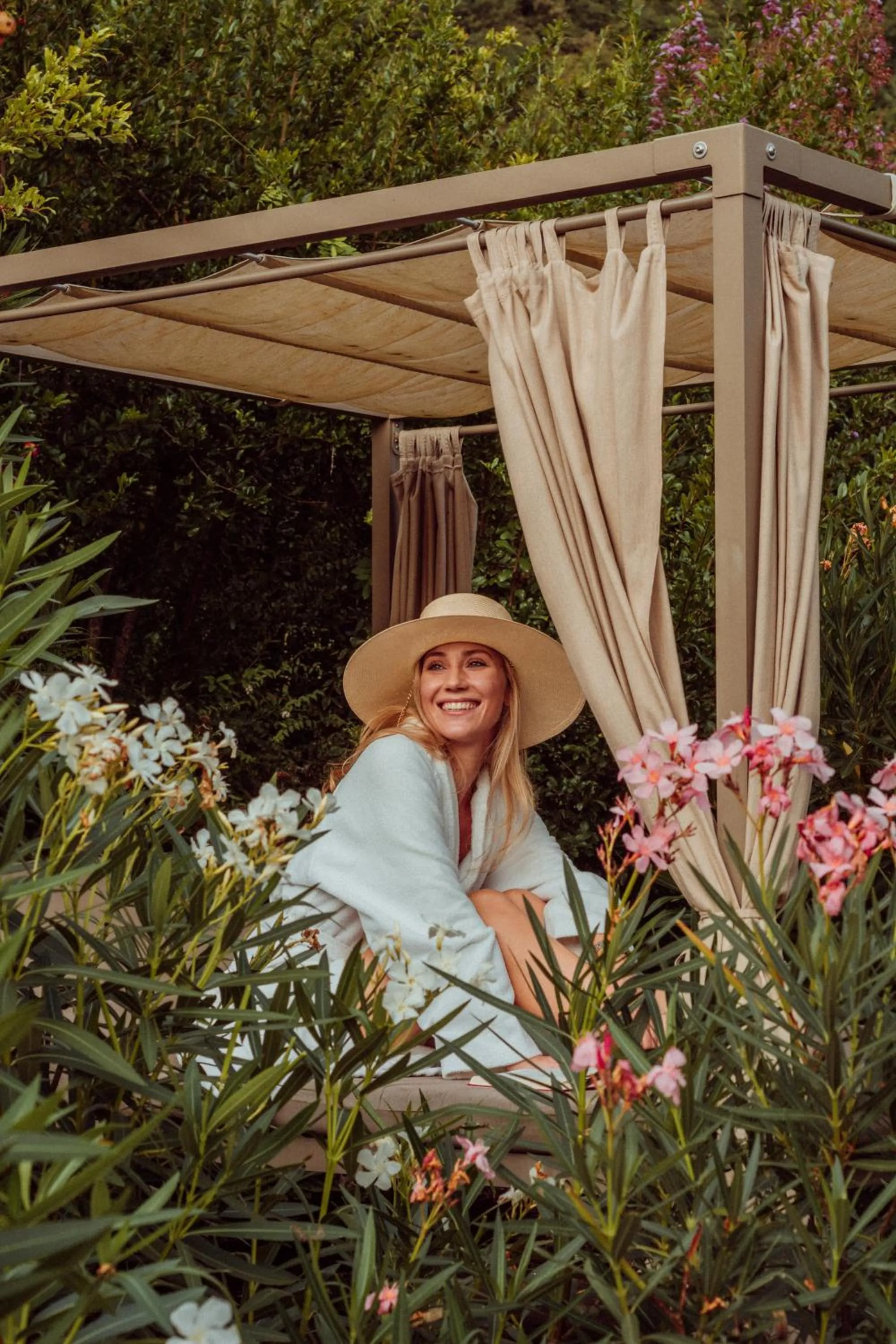 People in Biohotel theiner's garten