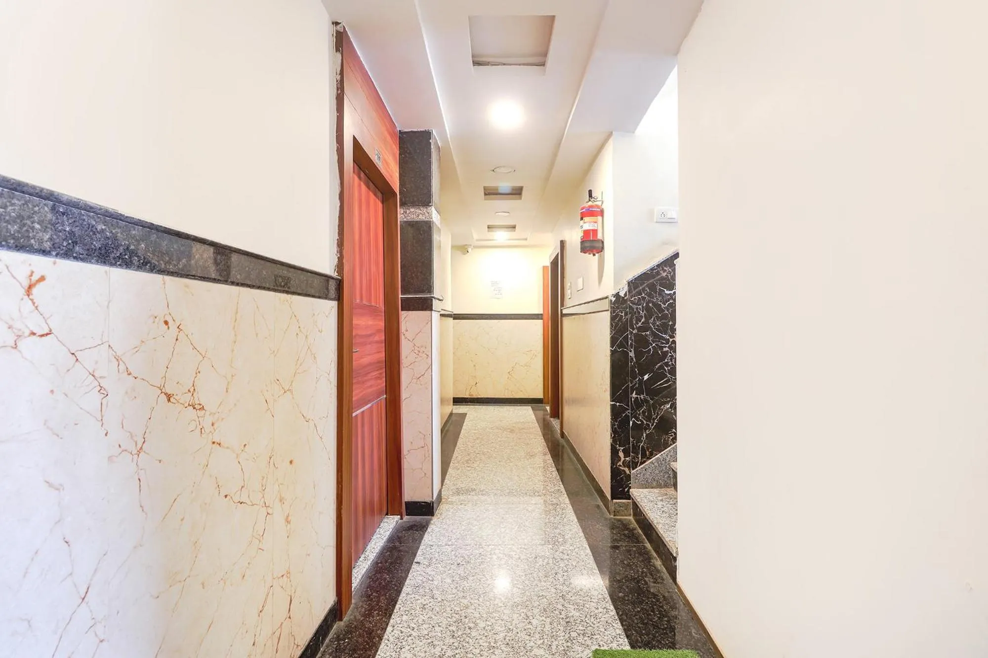 Lobby or reception in FabHotel Royal Aanandam