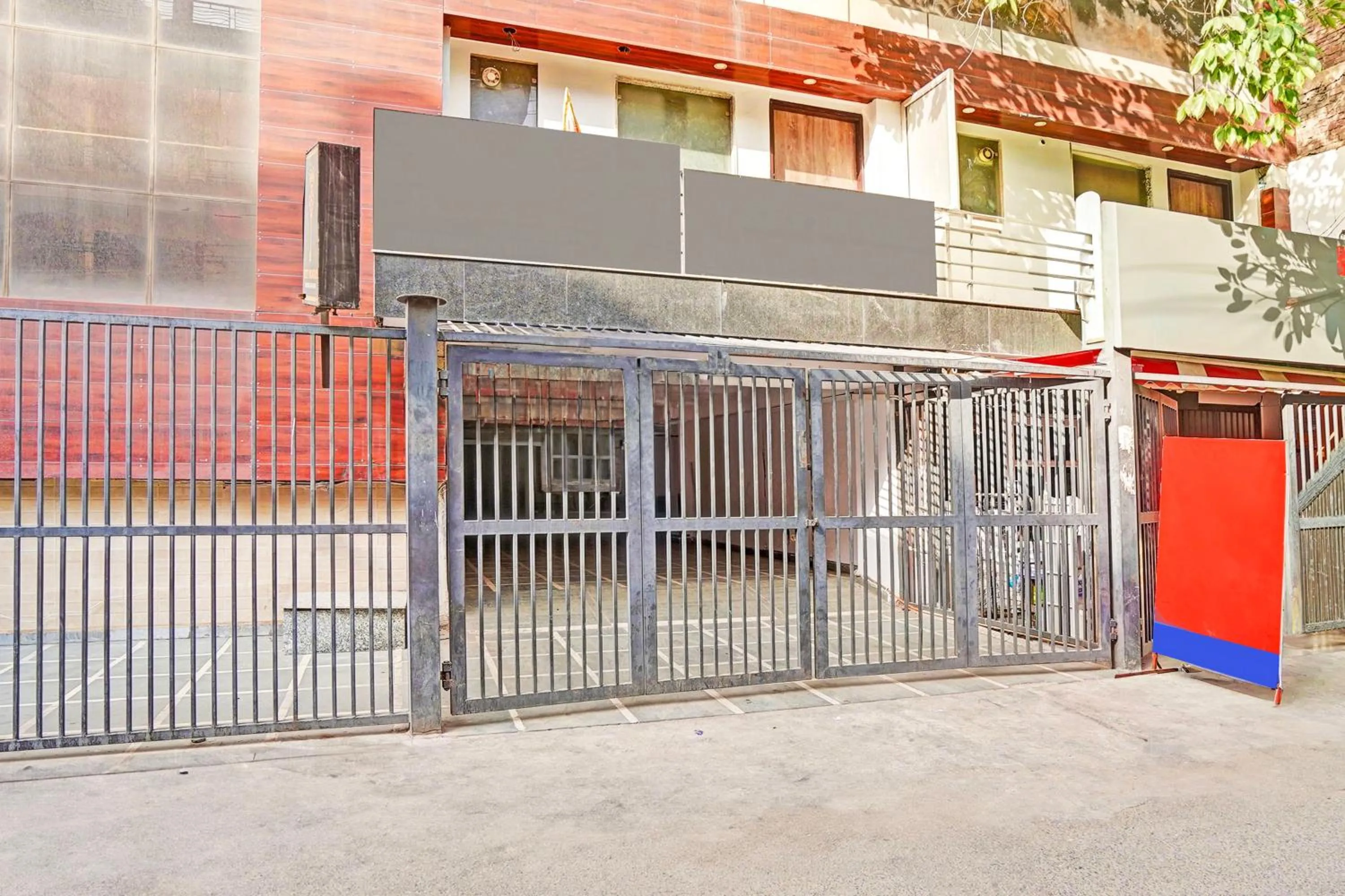 Facade/entrance in Super Collection O Tilak Nagar Near Pacific Mall