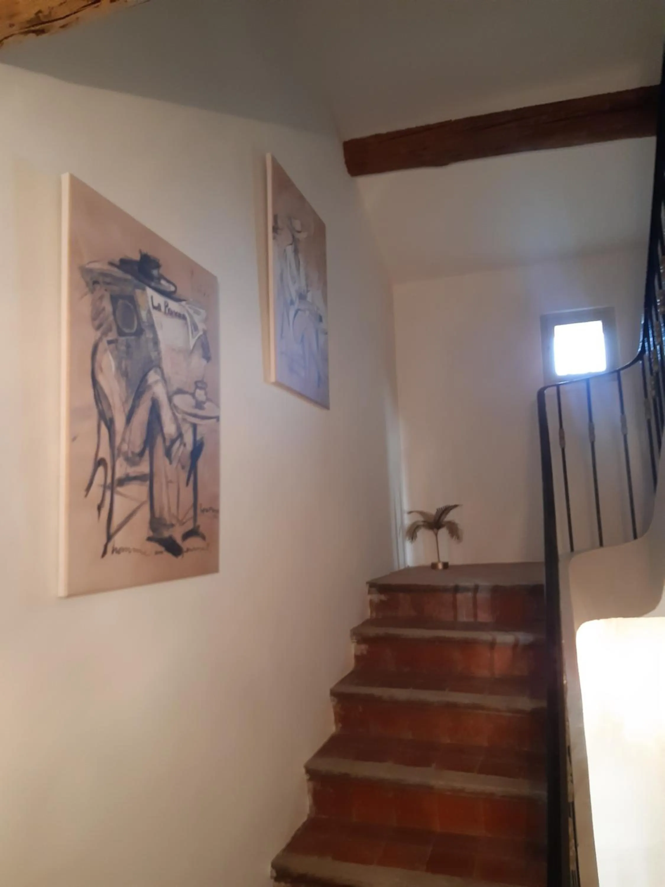 Lobby or reception in LE MAS DES FLANERAIES