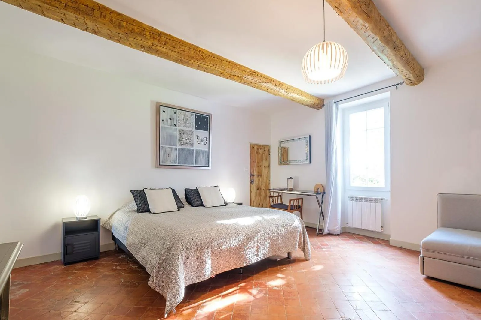 Bedroom, Bed in LE MAS DES FLANERAIES