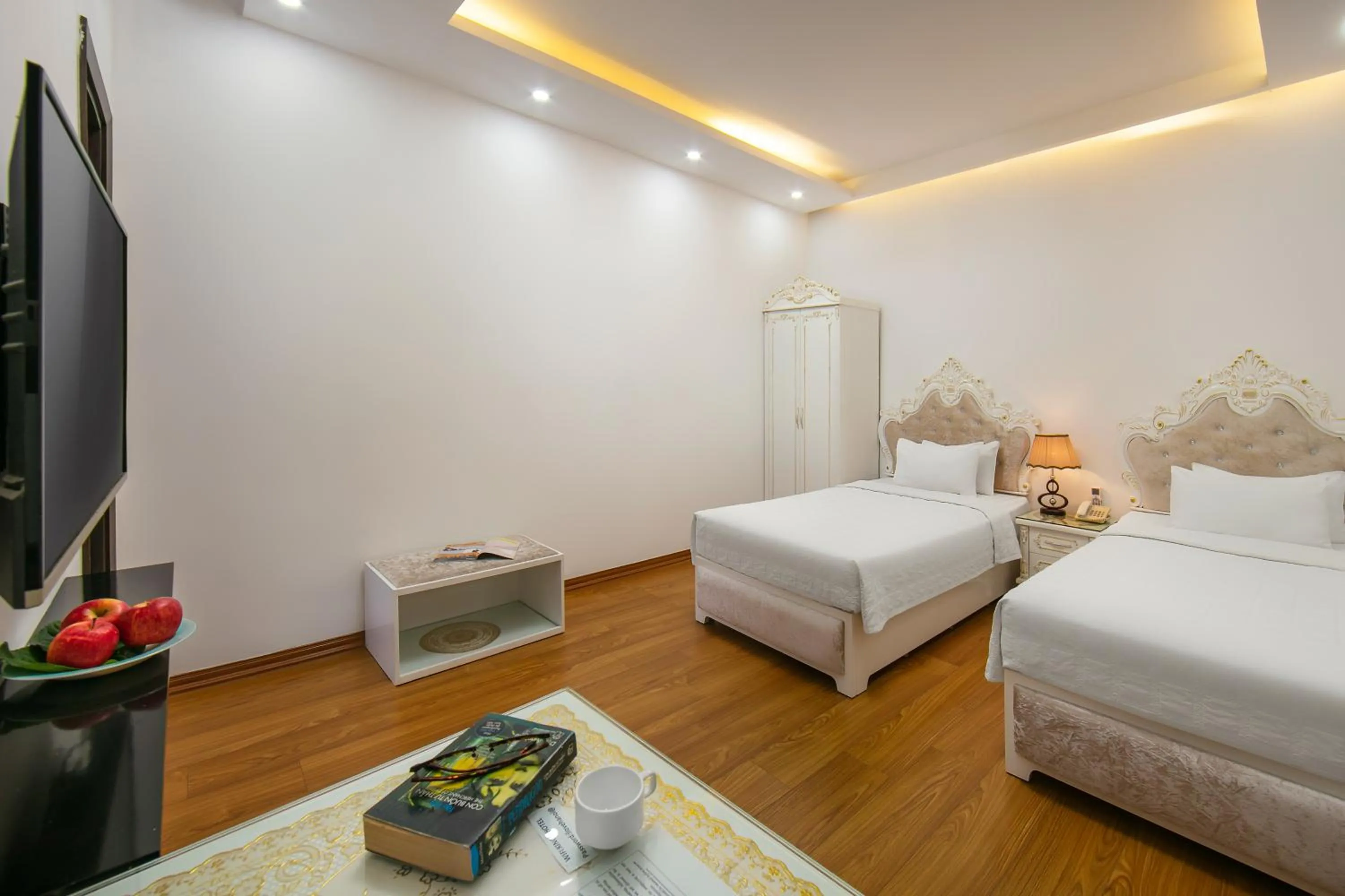 Bedroom, Bed in Hanoi Kingly Hotel