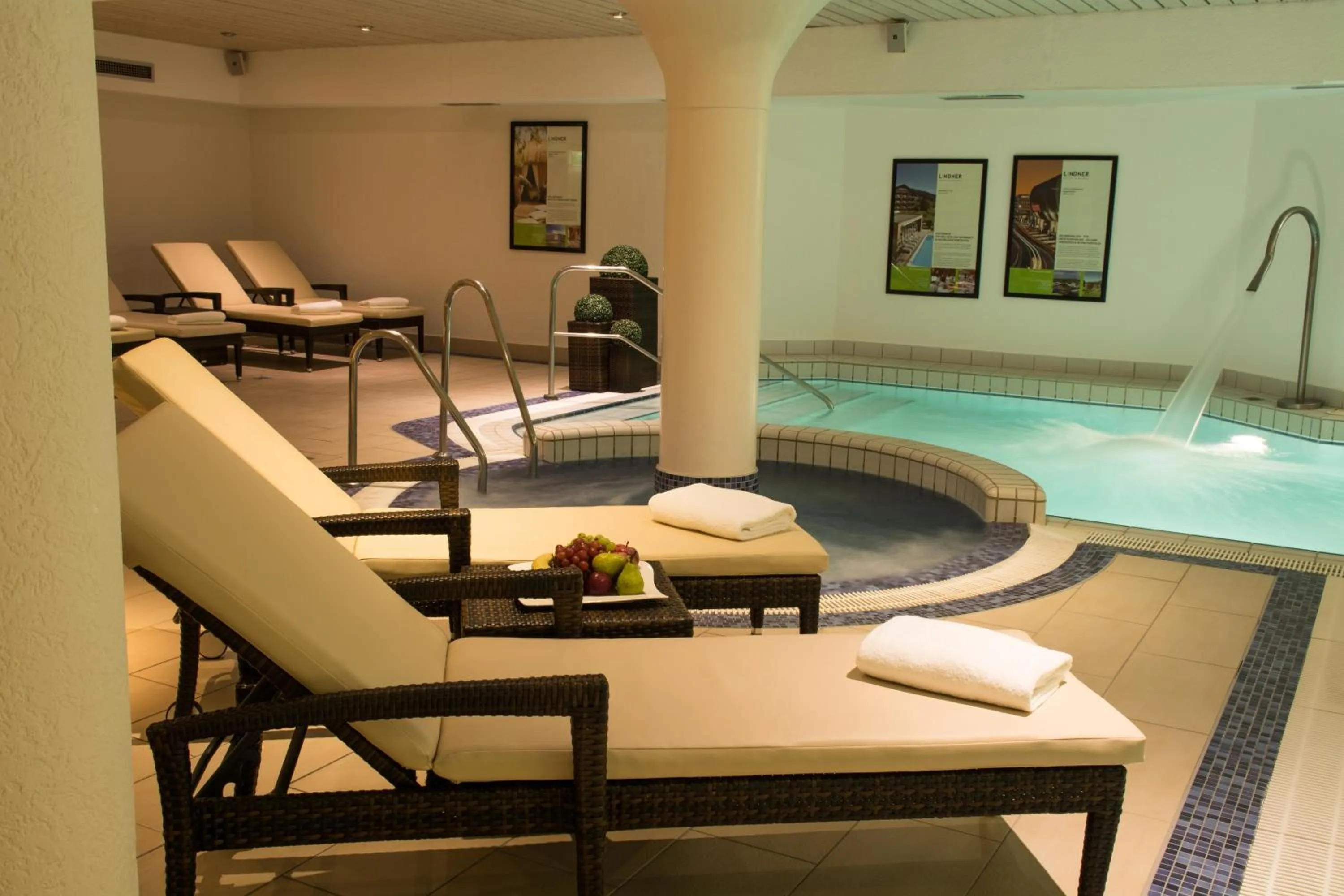 Hot Tub in Lindner Hotel Sylt