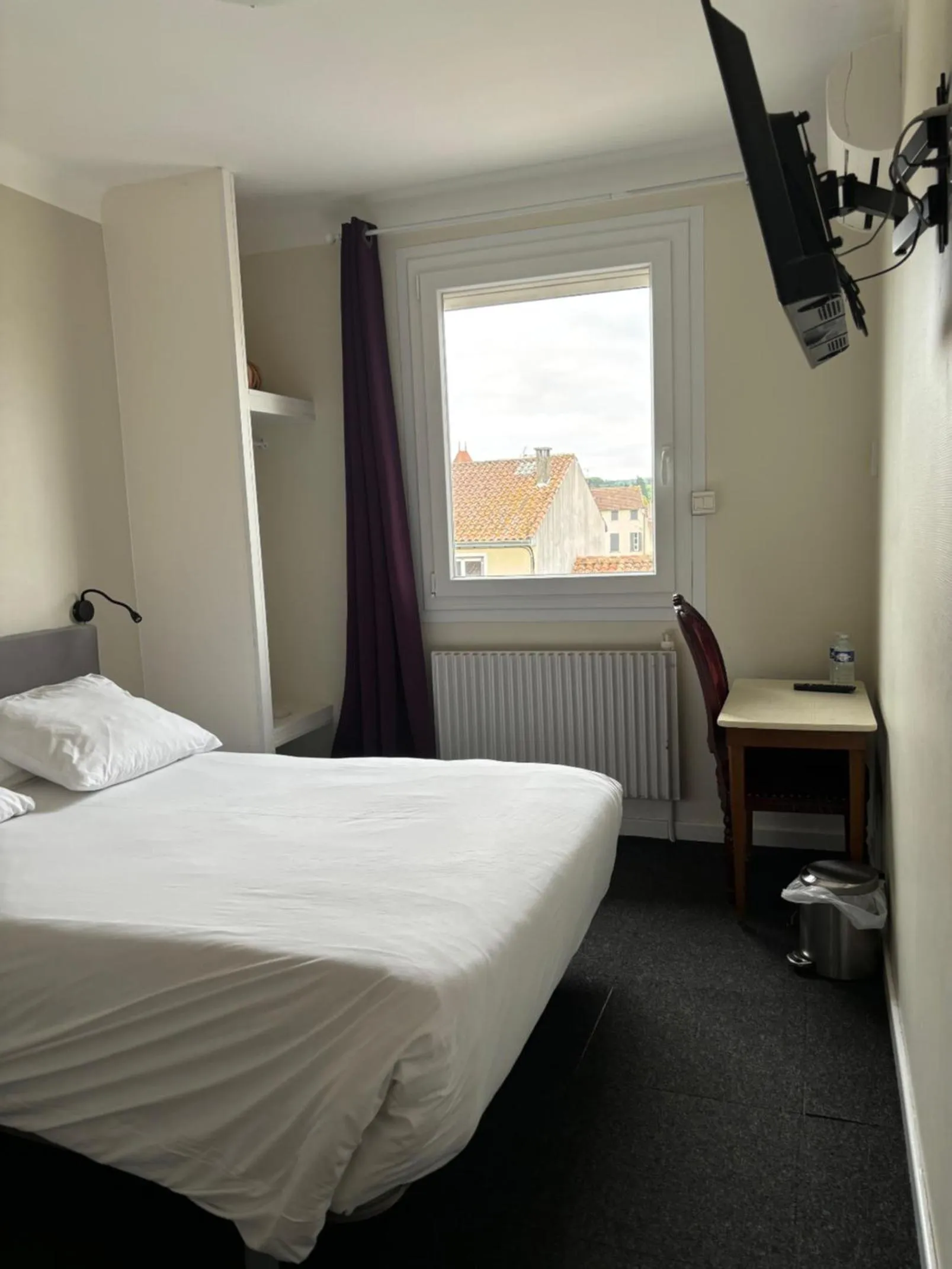 Bedroom, Bed in Le Relais de Gascogne