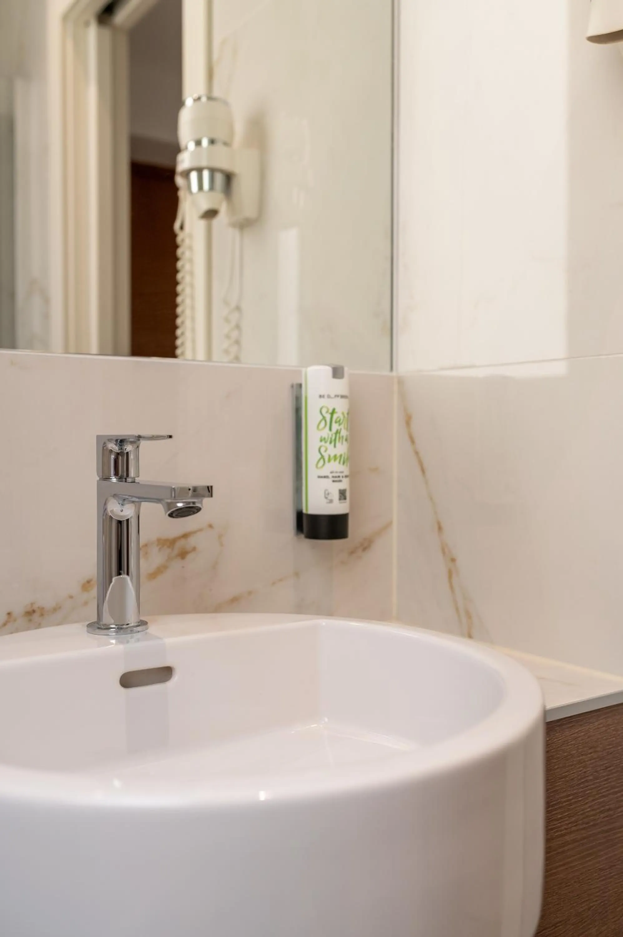 Bathroom in Hotel Walter Au Lac