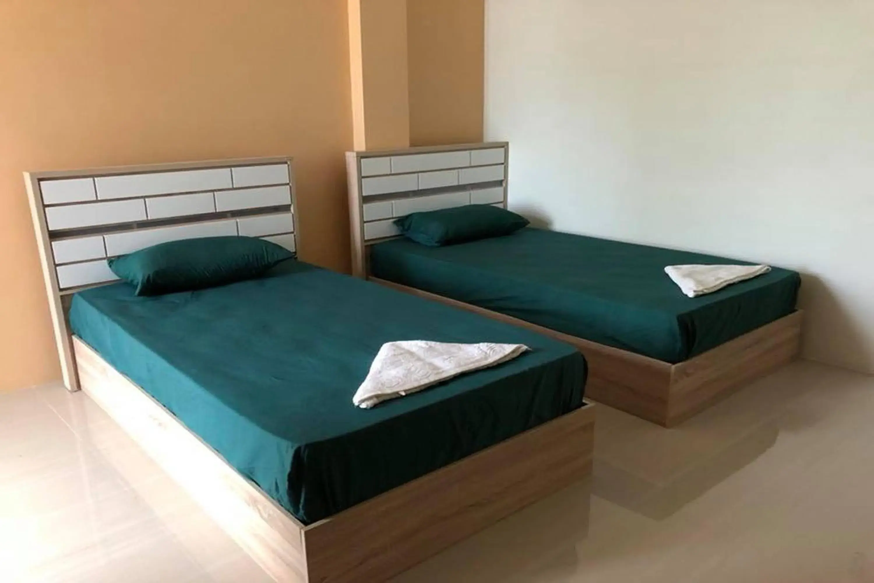 Superior Twin Room with City View in The Hope Apartment Superior Twin Room with City View in The Hope Apartment