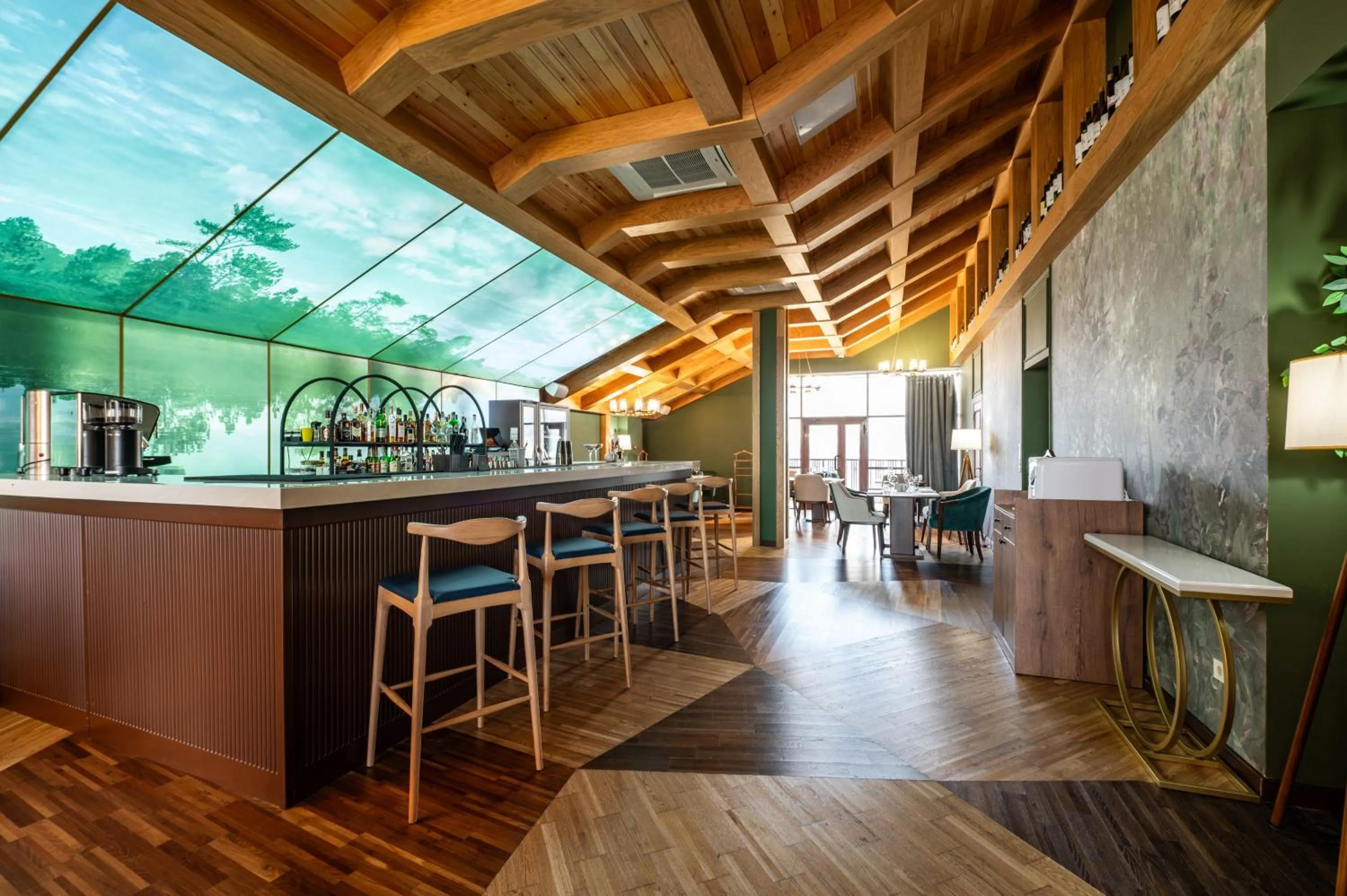 Restaurant/places to eat in Wyndham Garden Burabay