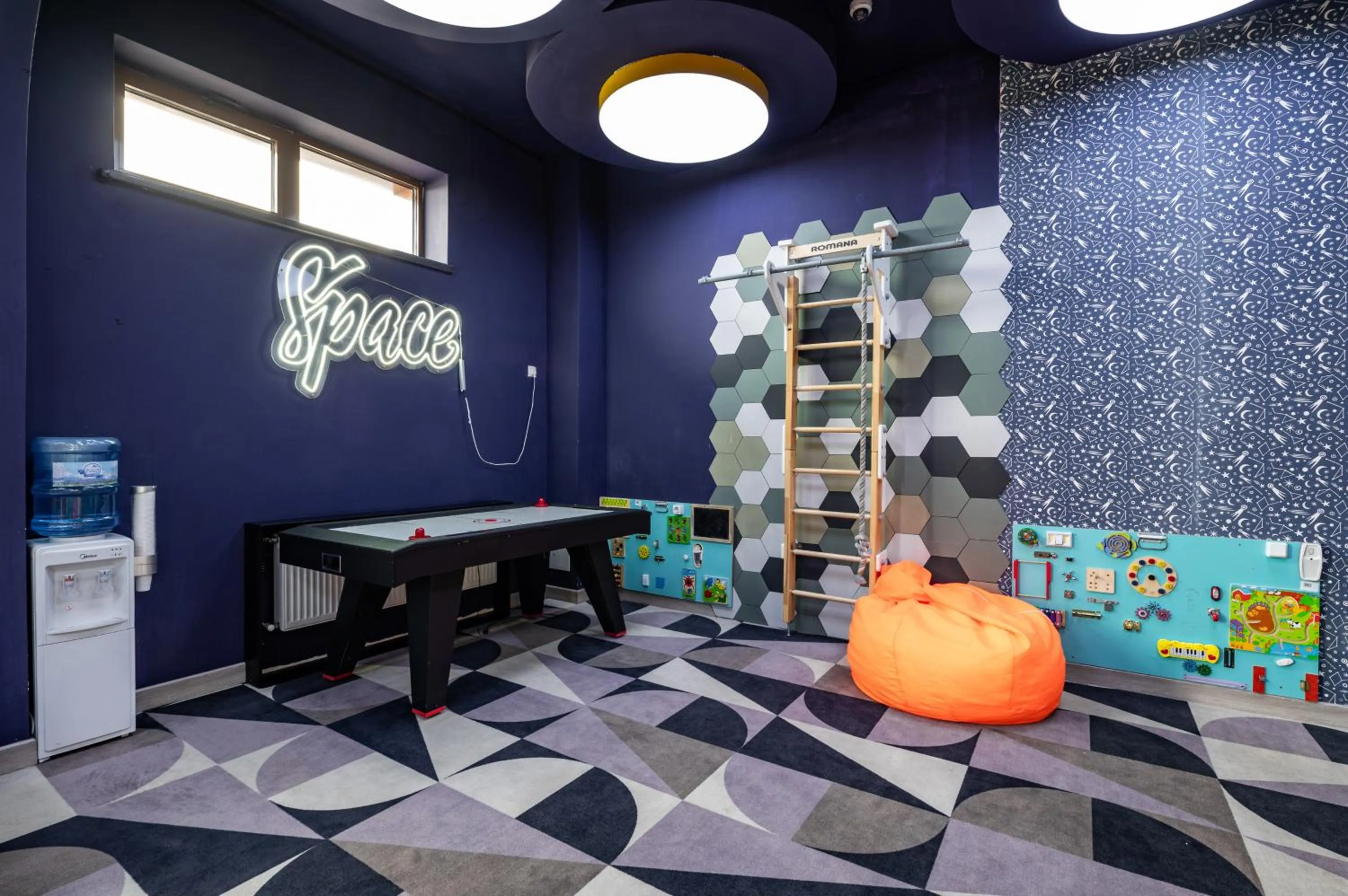 Kids's club in Wyndham Garden Burabay