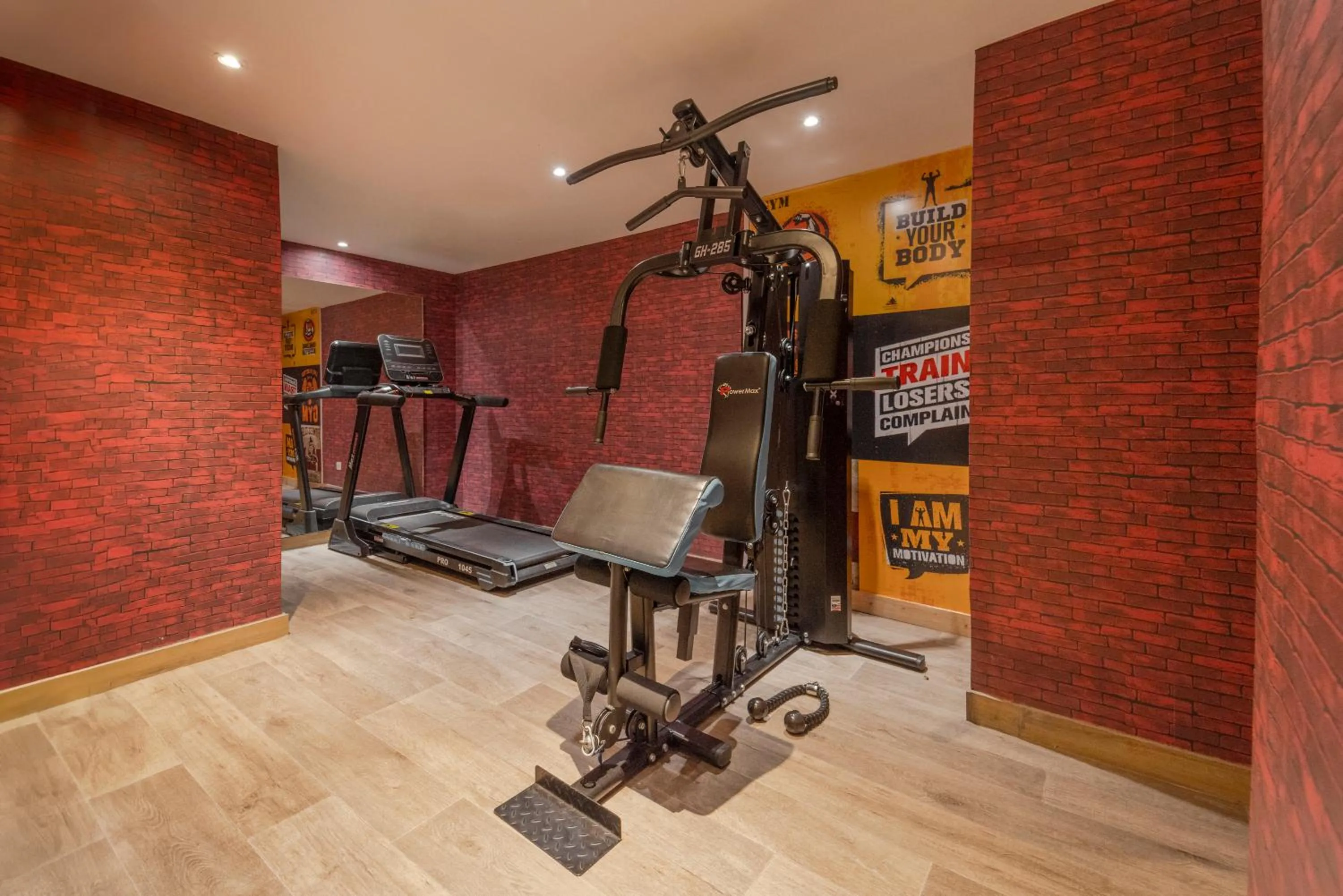 Fitness centre/facilities in The Zion Hotel