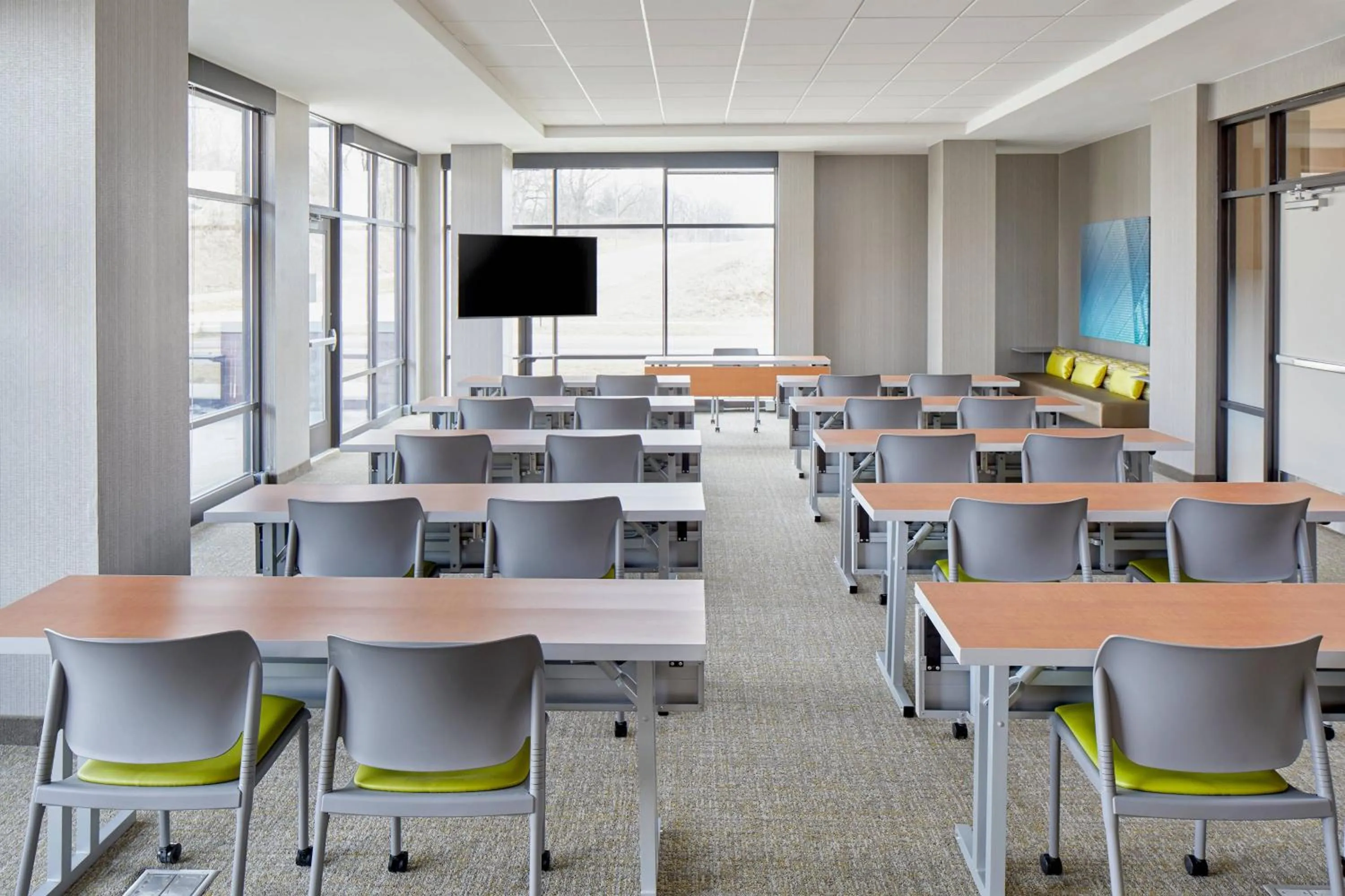 Meeting/conference room in SpringHill Suites by Marriott Columbus Dublin